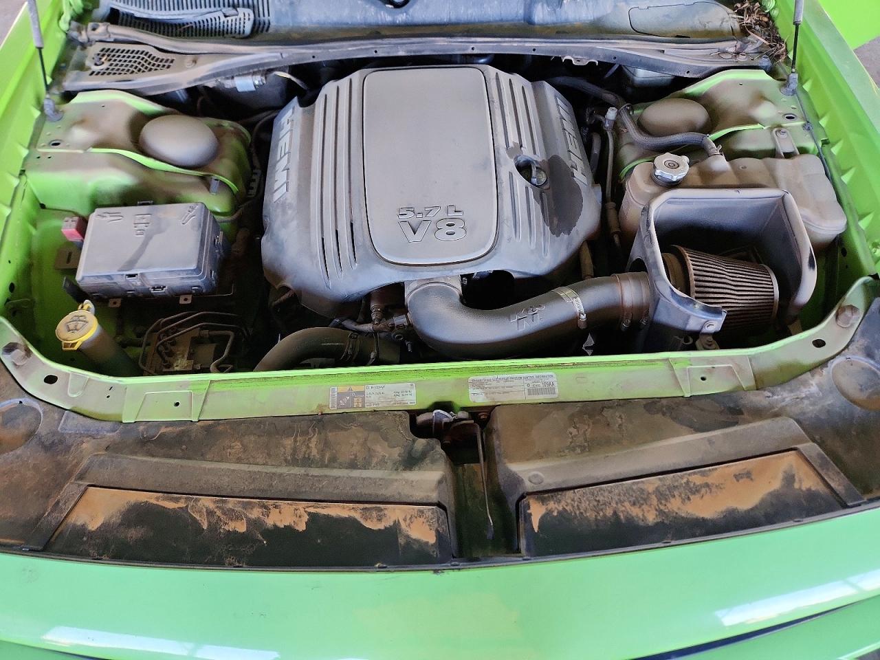 2015 Dodge Challenger Sxt Green vin: 2C3CDZAT3FH711411