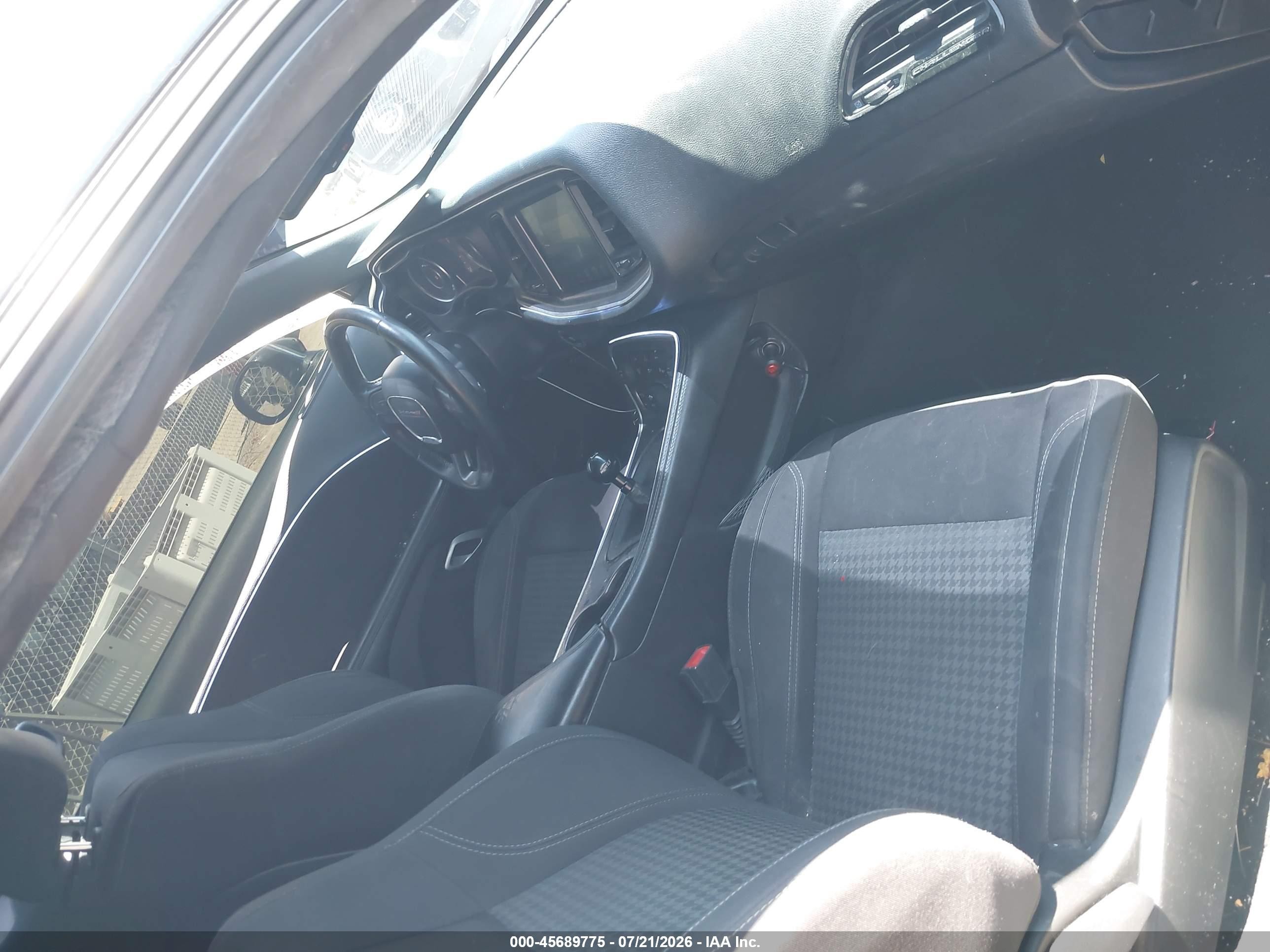 2015 Dodge Challenger R/t Черный vin: 2C3CDZAT3FH717709