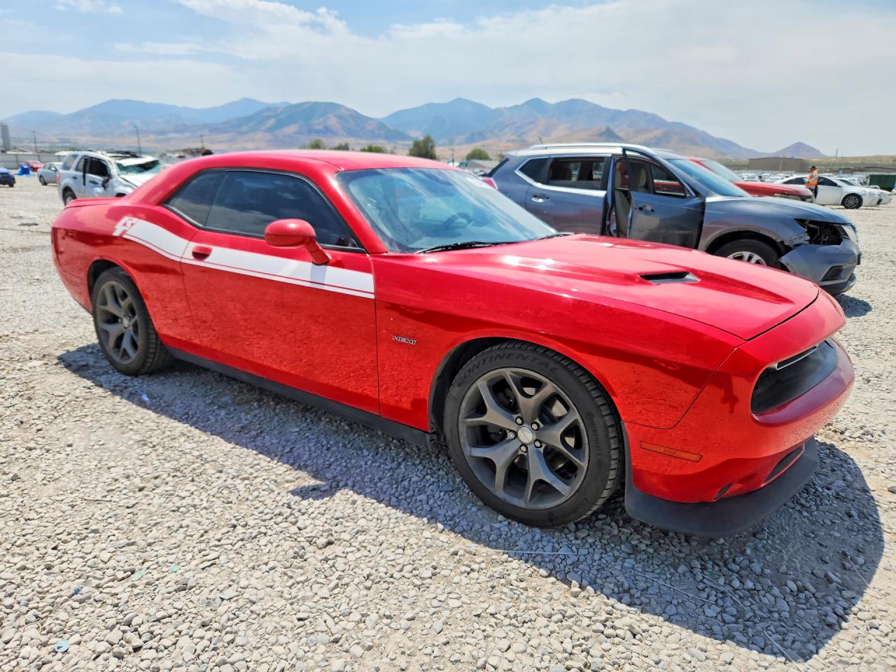 2015 Dodge Challenger Sxt Red vin: 2C3CDZAT3FH822301