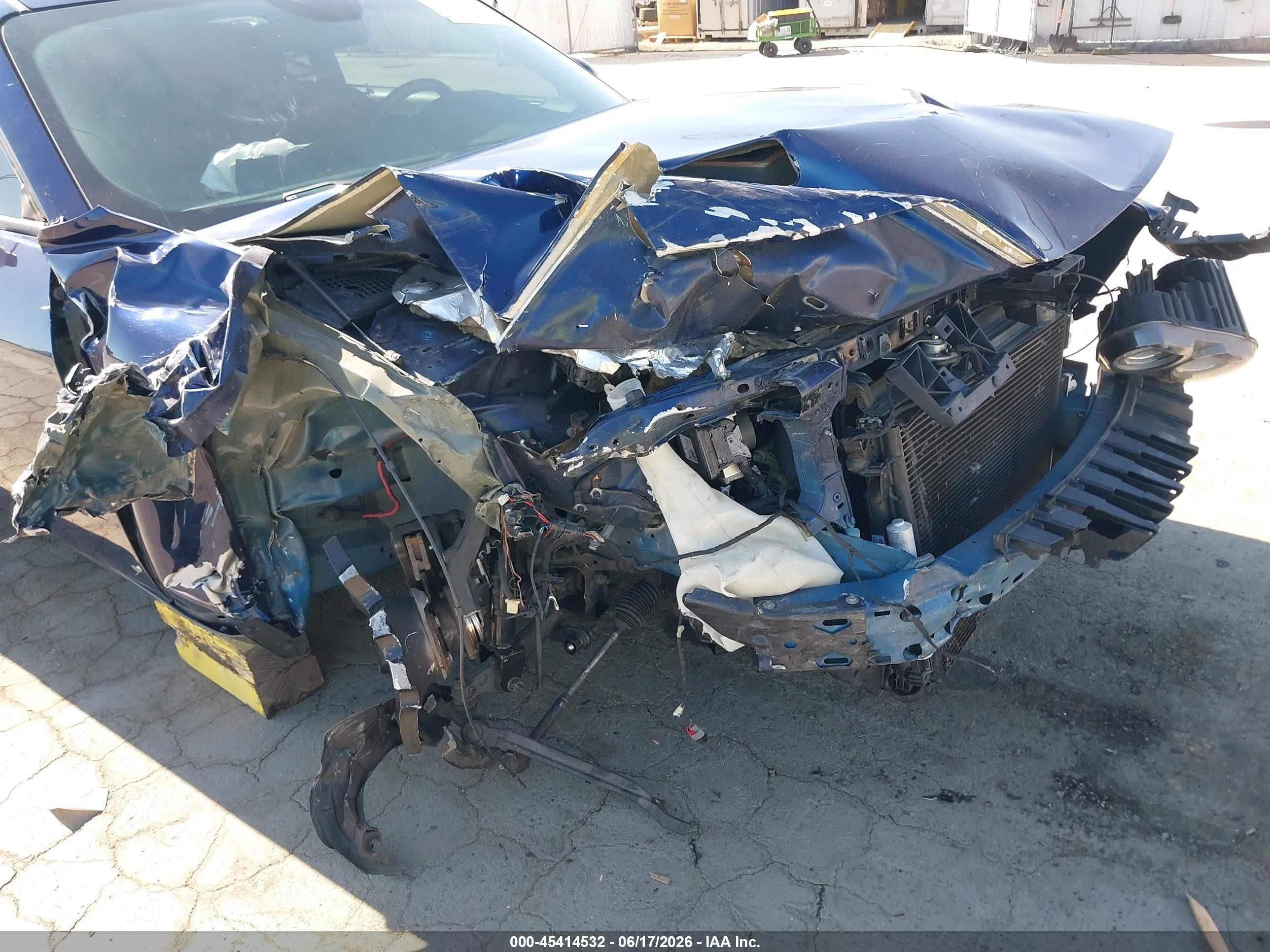 2015 Dodge Challenger R/t Blue vin: 2C3CDZAT5FH761369