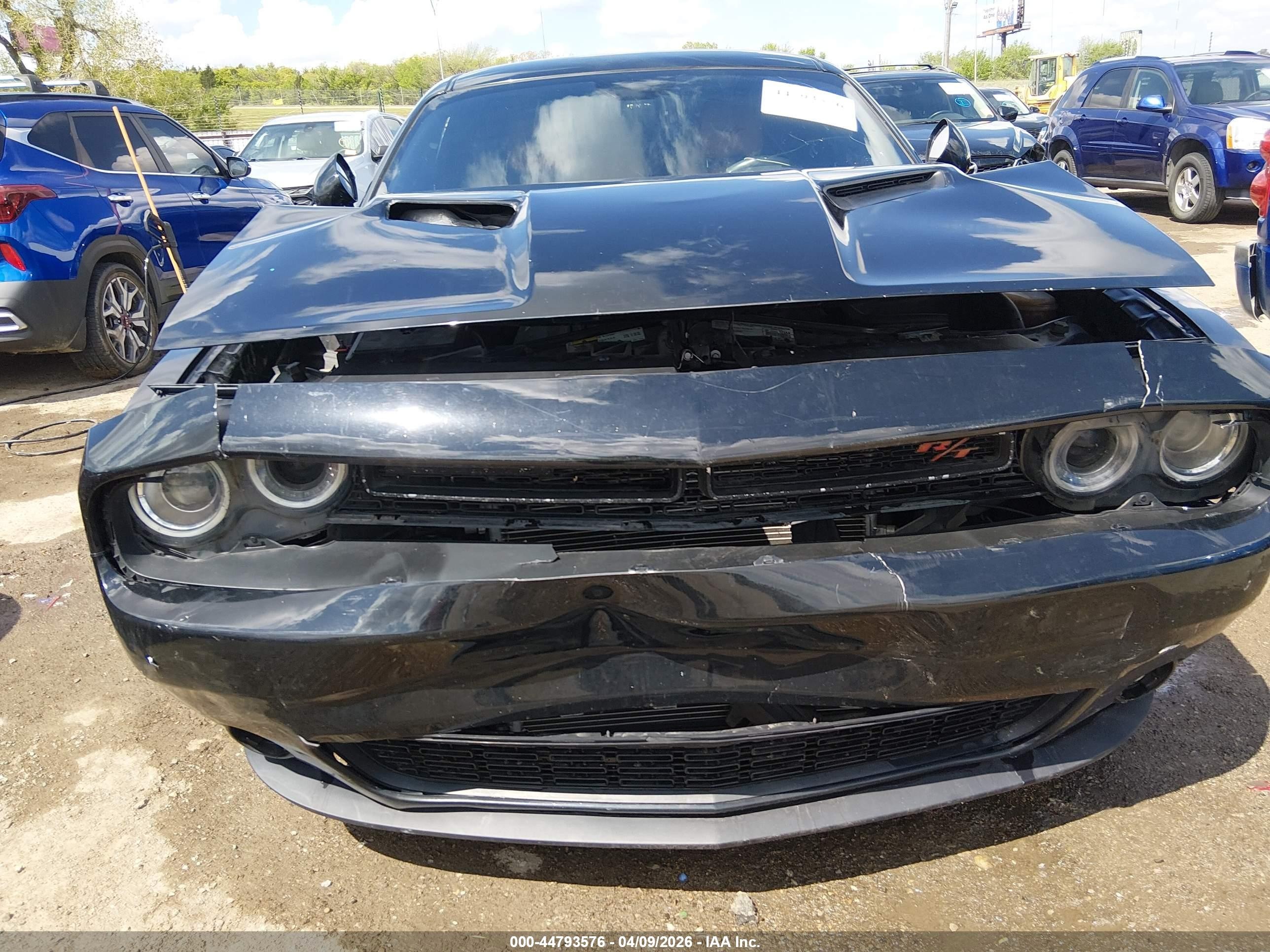 2015 Dodge Challenger R/t Black vin: 2C3CDZAT6FH715176