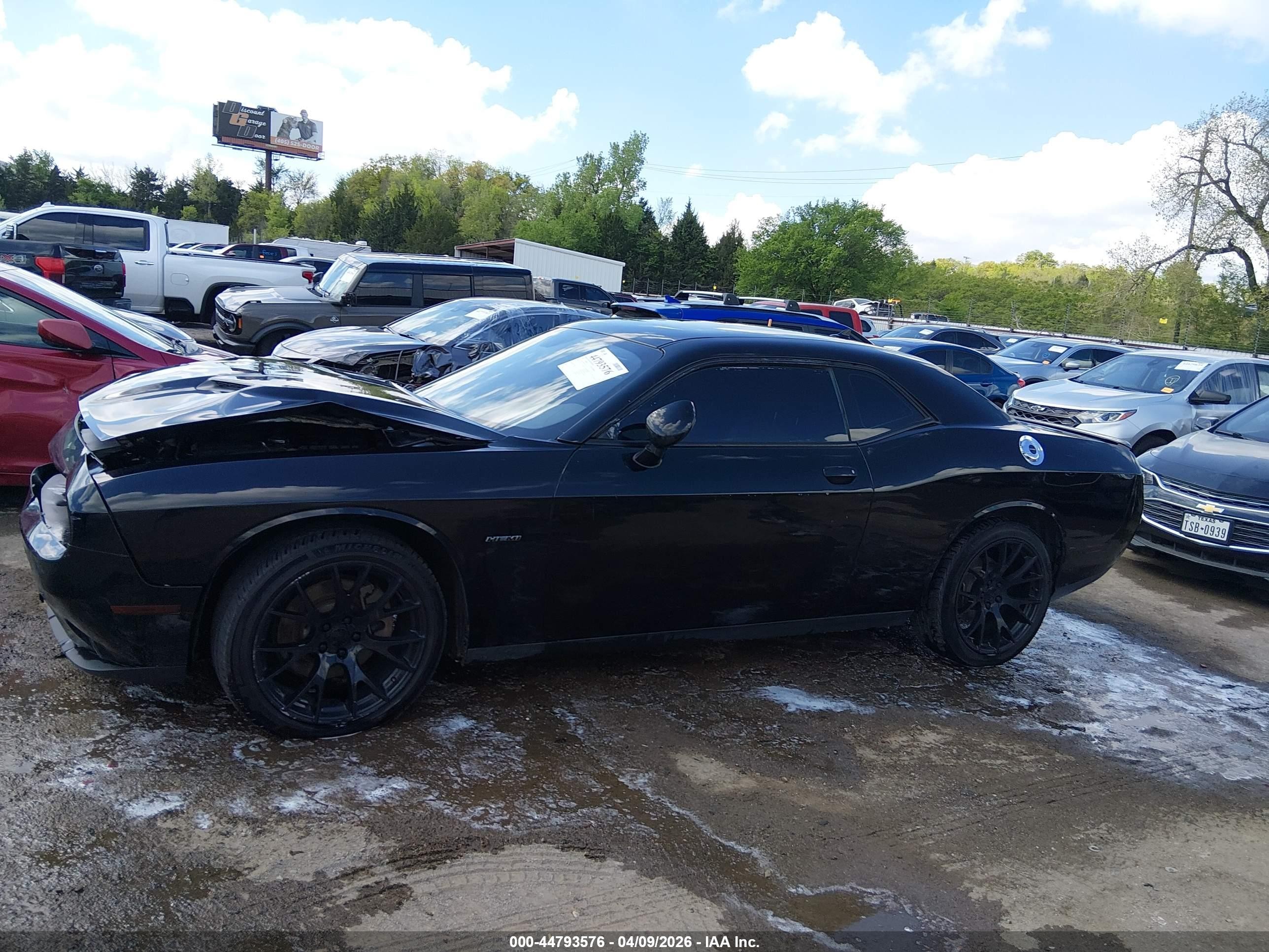 2015 Dodge Challenger R/t Black vin: 2C3CDZAT6FH715176