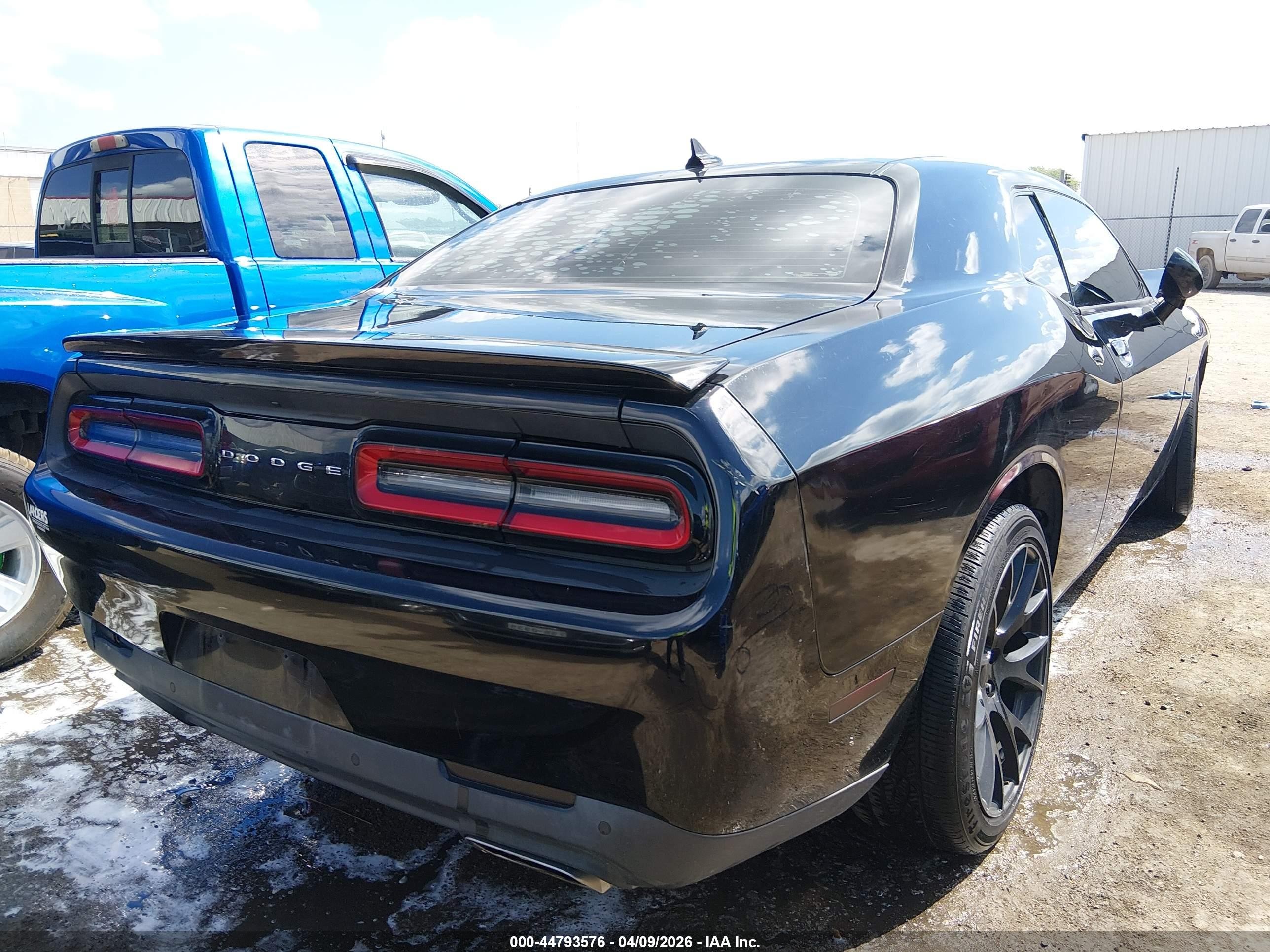 2015 Dodge Challenger R/t Black vin: 2C3CDZAT6FH715176