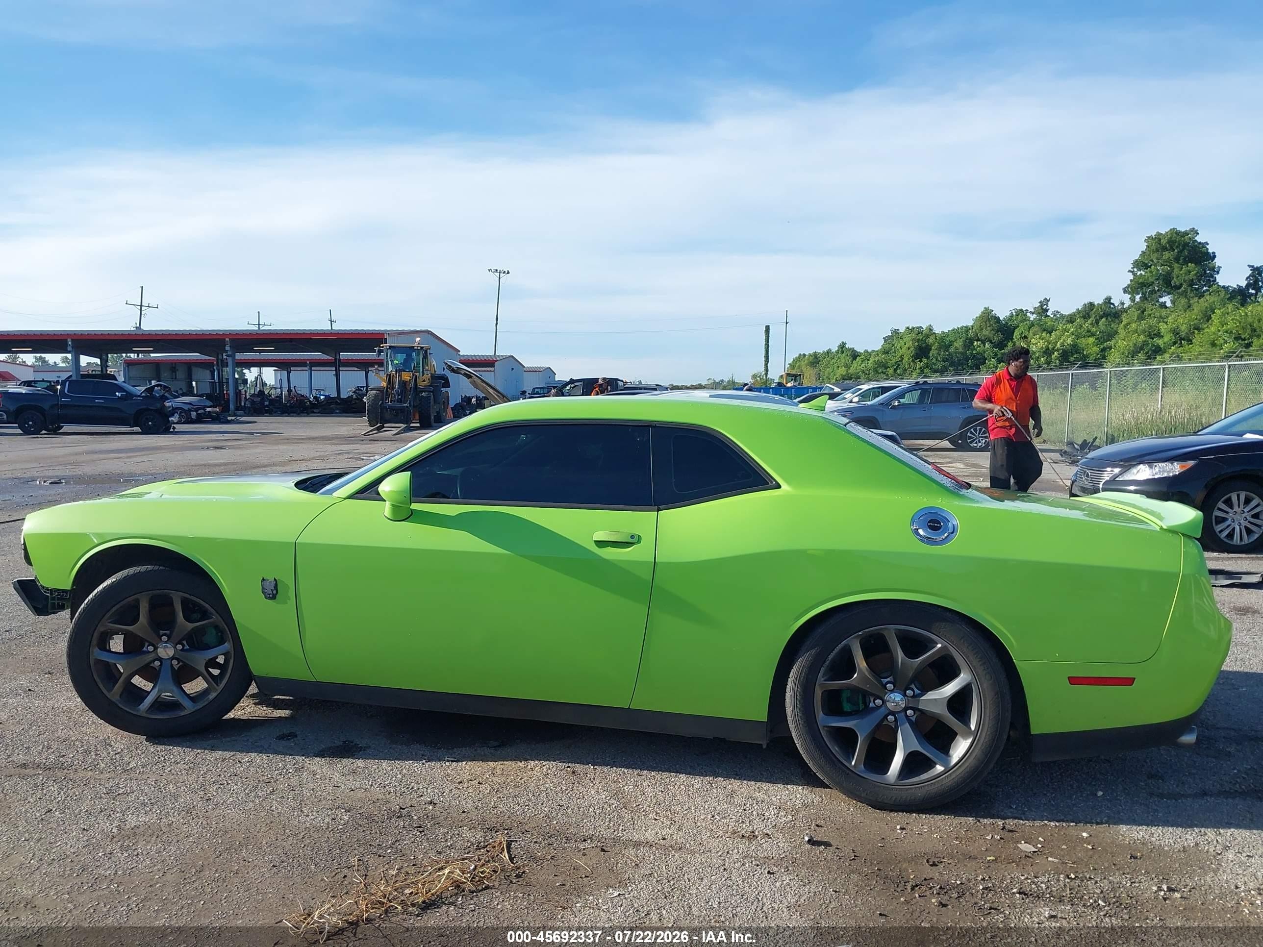 2015 Dodge Challenger R/t Green vin: 2C3CDZAT8FH712084