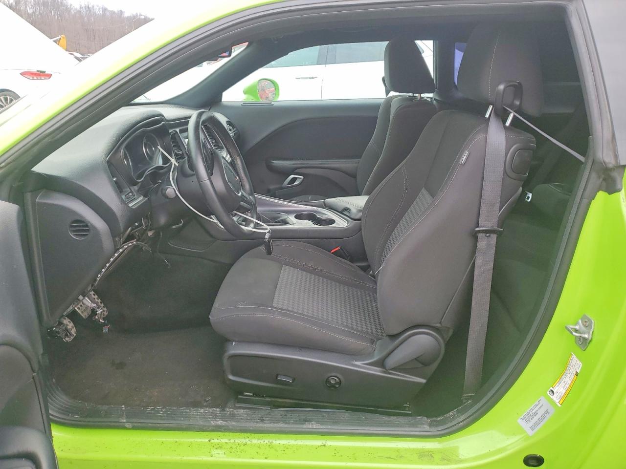 2015 Dodge Challenger Sxt Green vin: 2C3CDZAT8FH723215