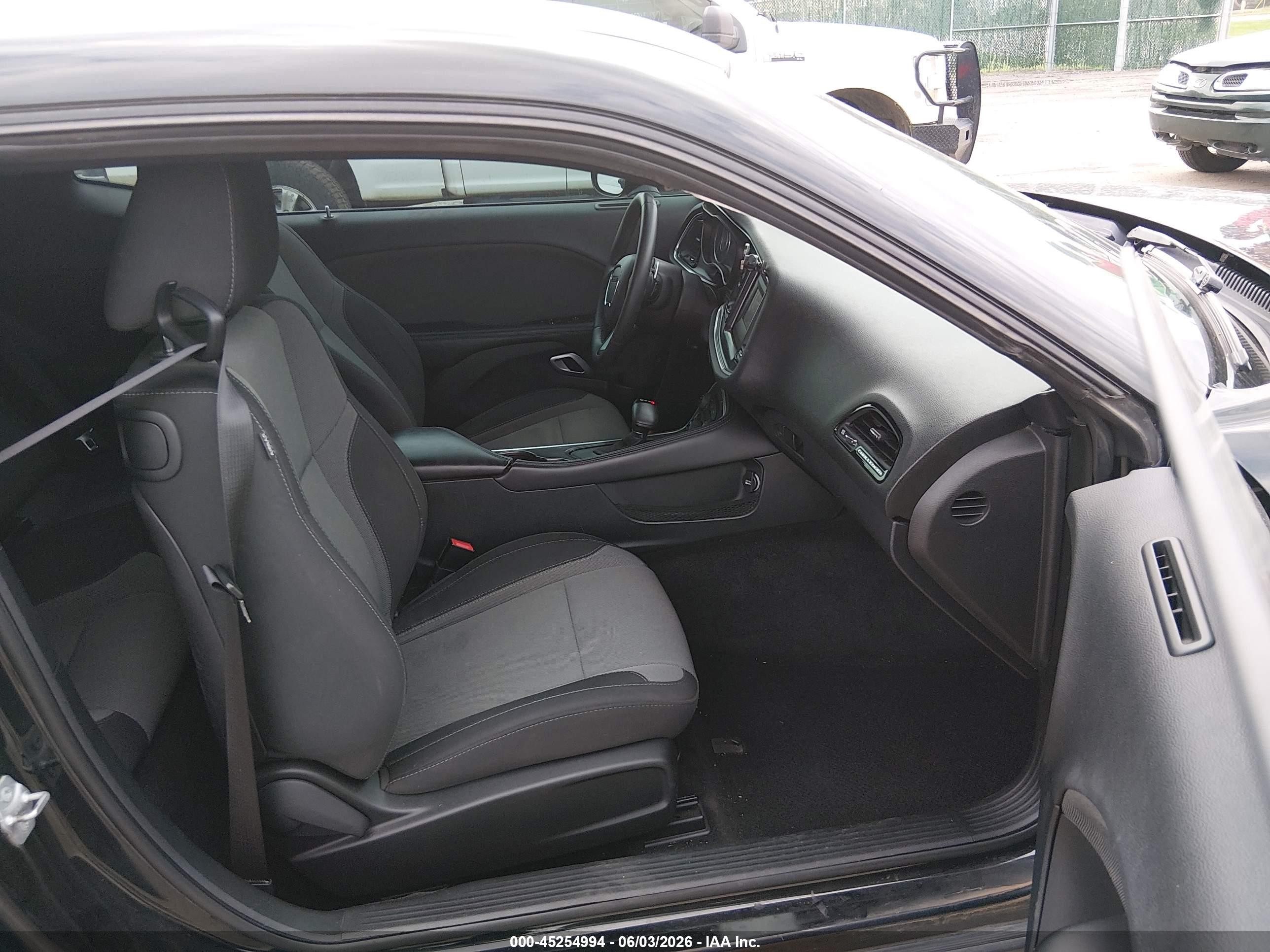 2015 Dodge Challenger R/t Black vin: 2C3CDZAT9FH894782