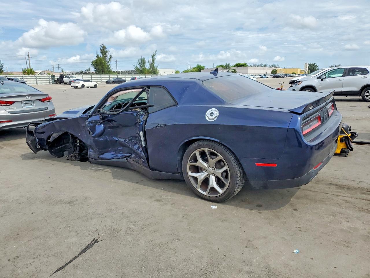 2015 Dodge Challenger Sxt Plus Blue vin: 2C3CDZBG0FH724182