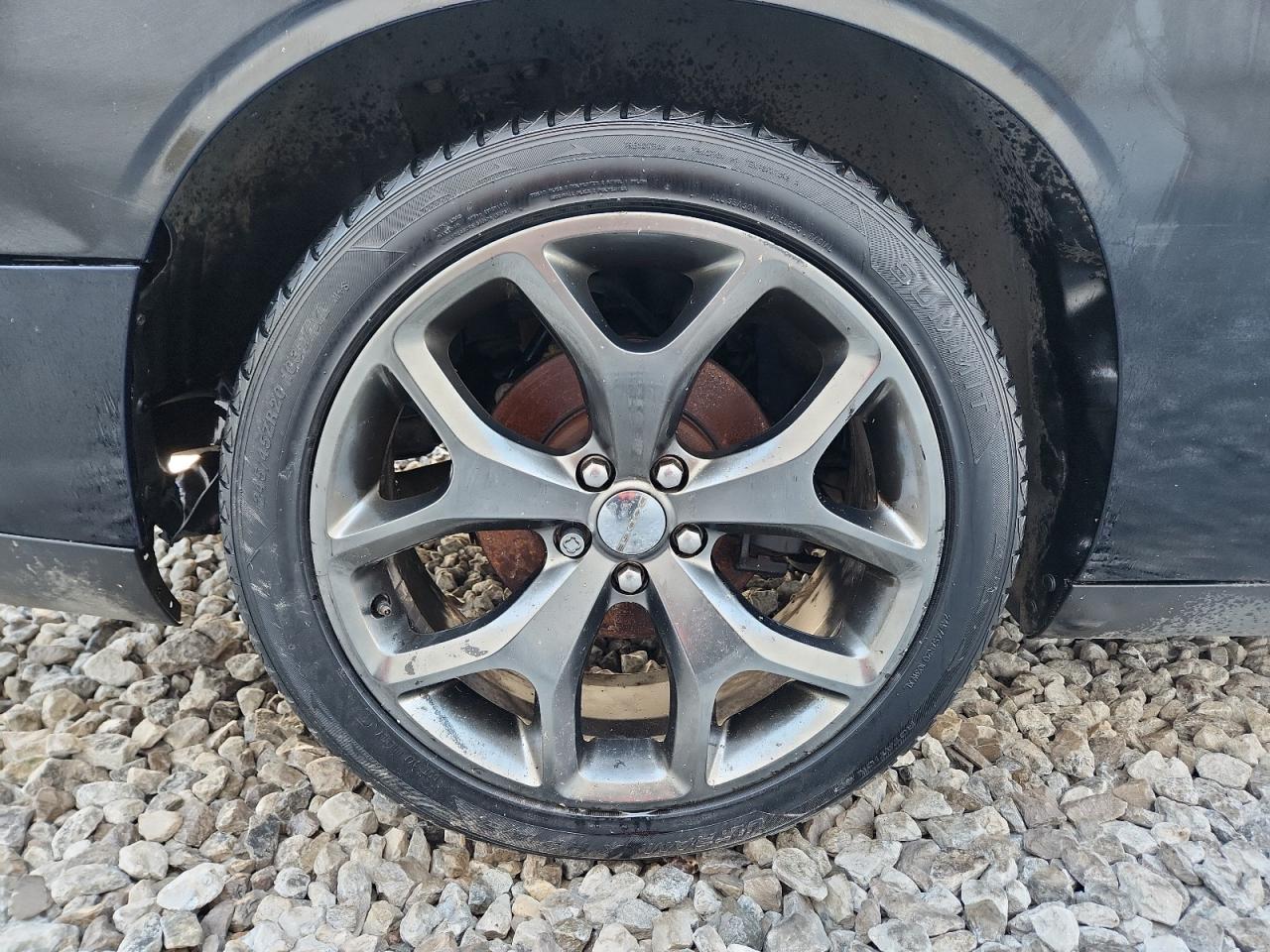 2015 Dodge Challenger Sxt Plus Black vin: 2C3CDZBG0FH736848 Damage: Right Rear Wheel, Curb Rash, 6 To 7 Inches