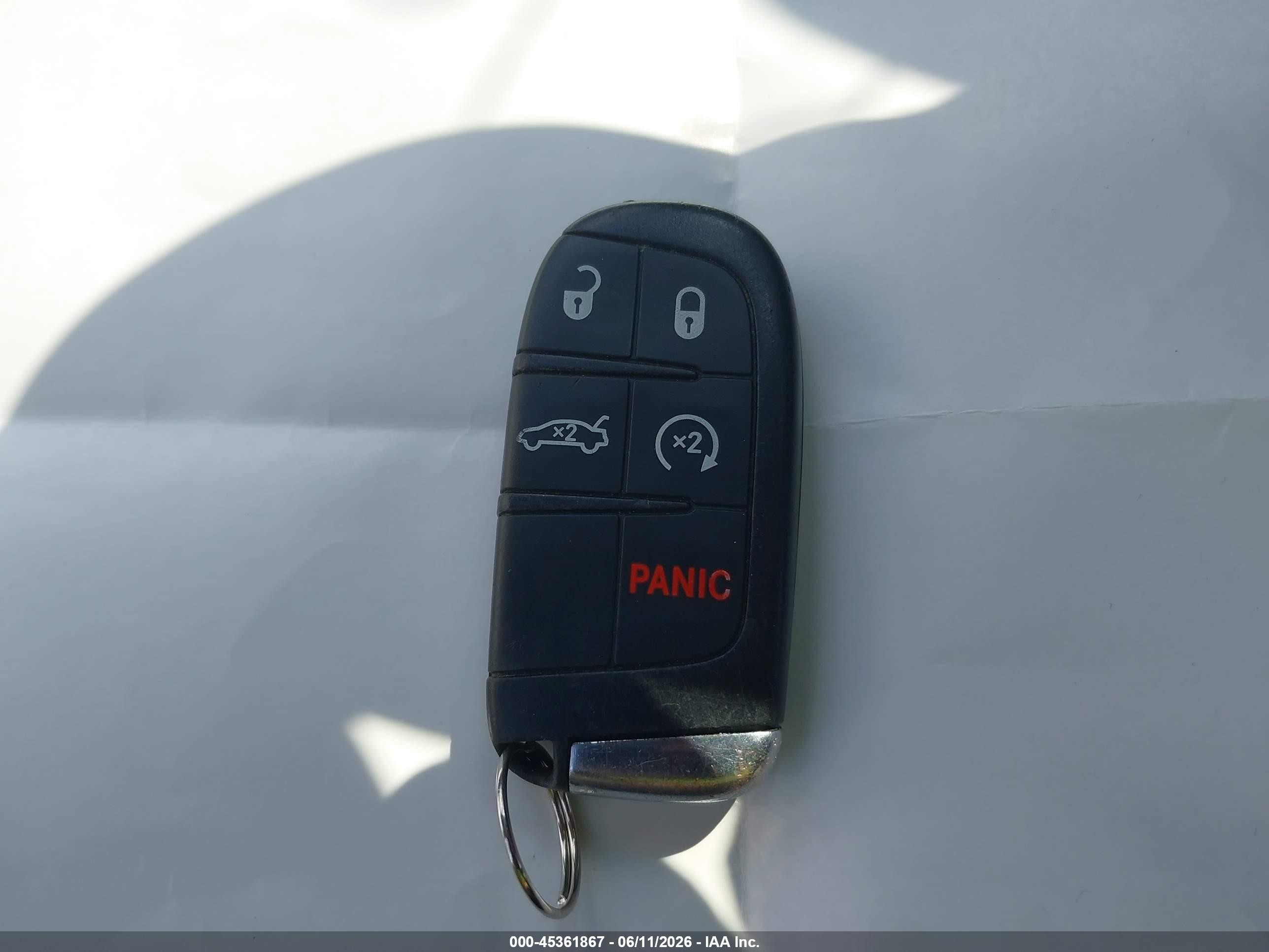 2015 Dodge Challenger Sxt Plus Белый vin: 2C3CDZBG0FH805053