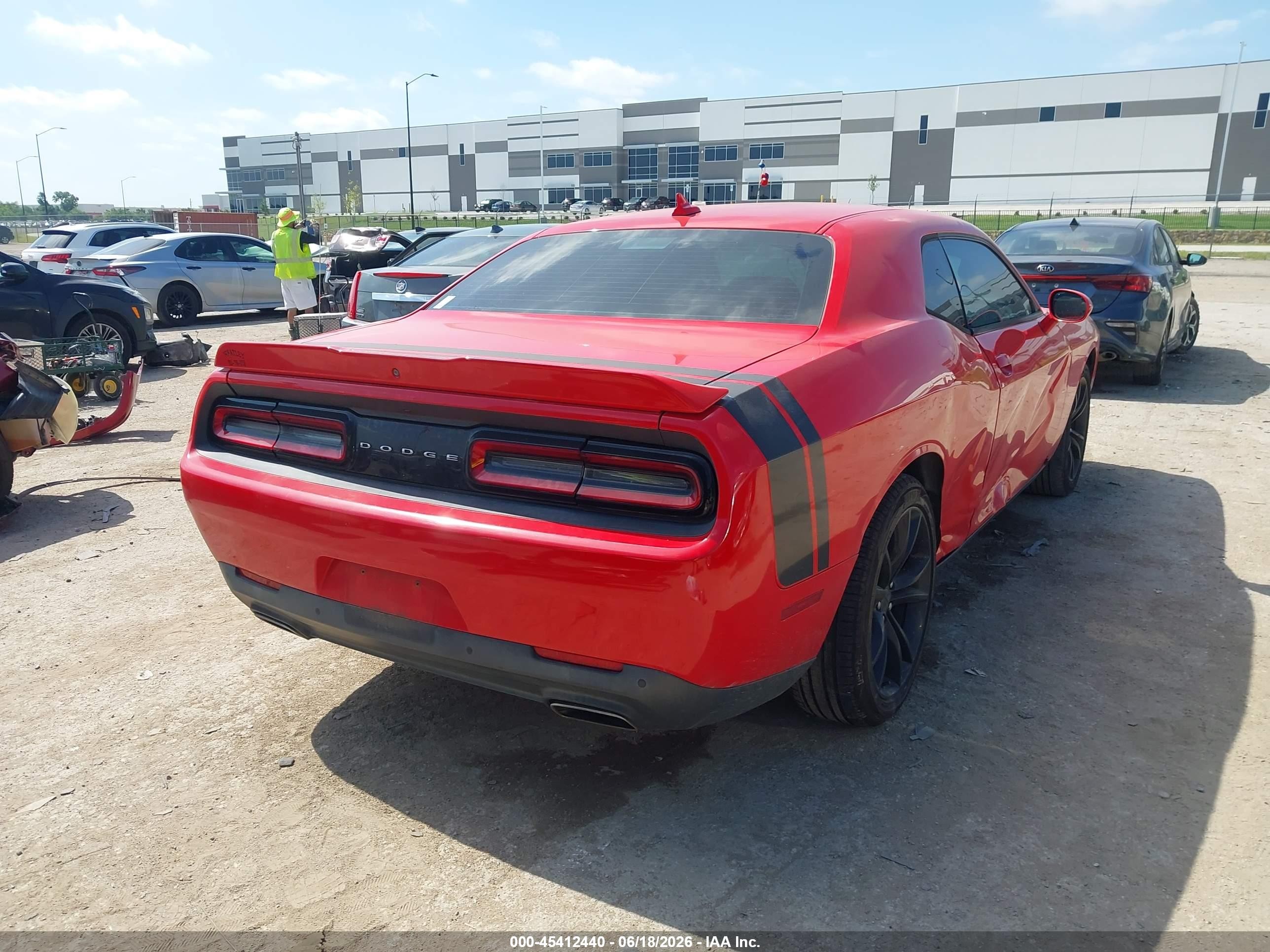 2015 Dodge Challenger Sxt Plus Red vin: 2C3CDZBG1FH788988