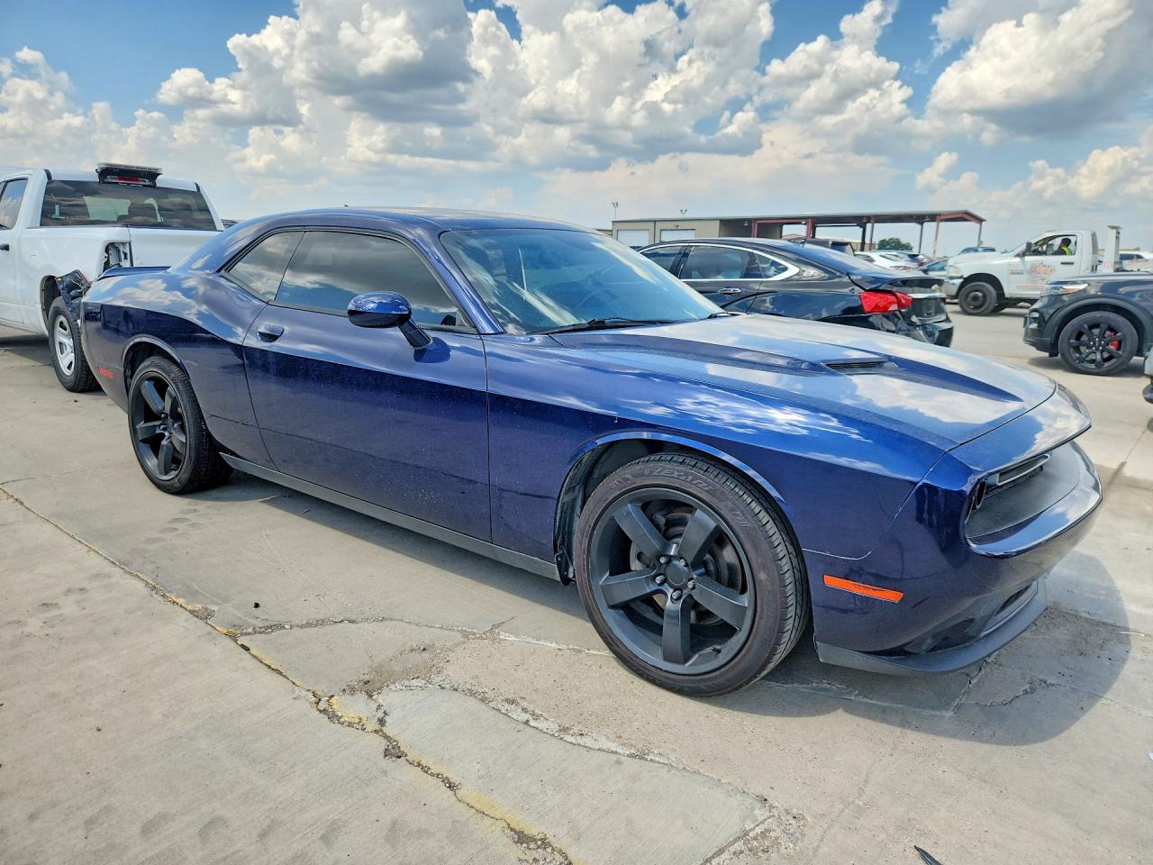 2015 Dodge Challenger Sxt Plus Blue vin: 2C3CDZBG2FH835140