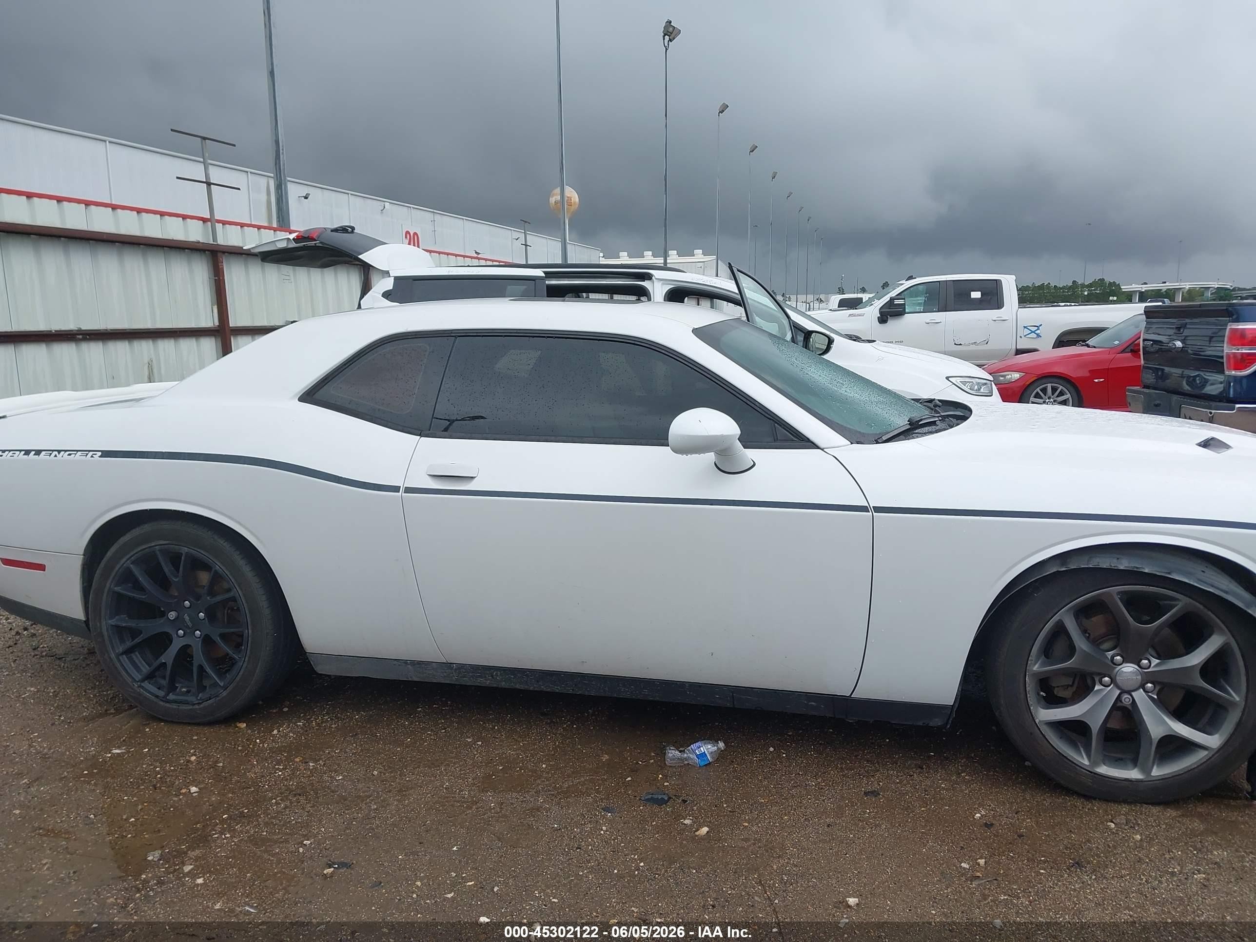 2015 Dodge Challenger Sxt Plus White vin: 2C3CDZBG3FH706467