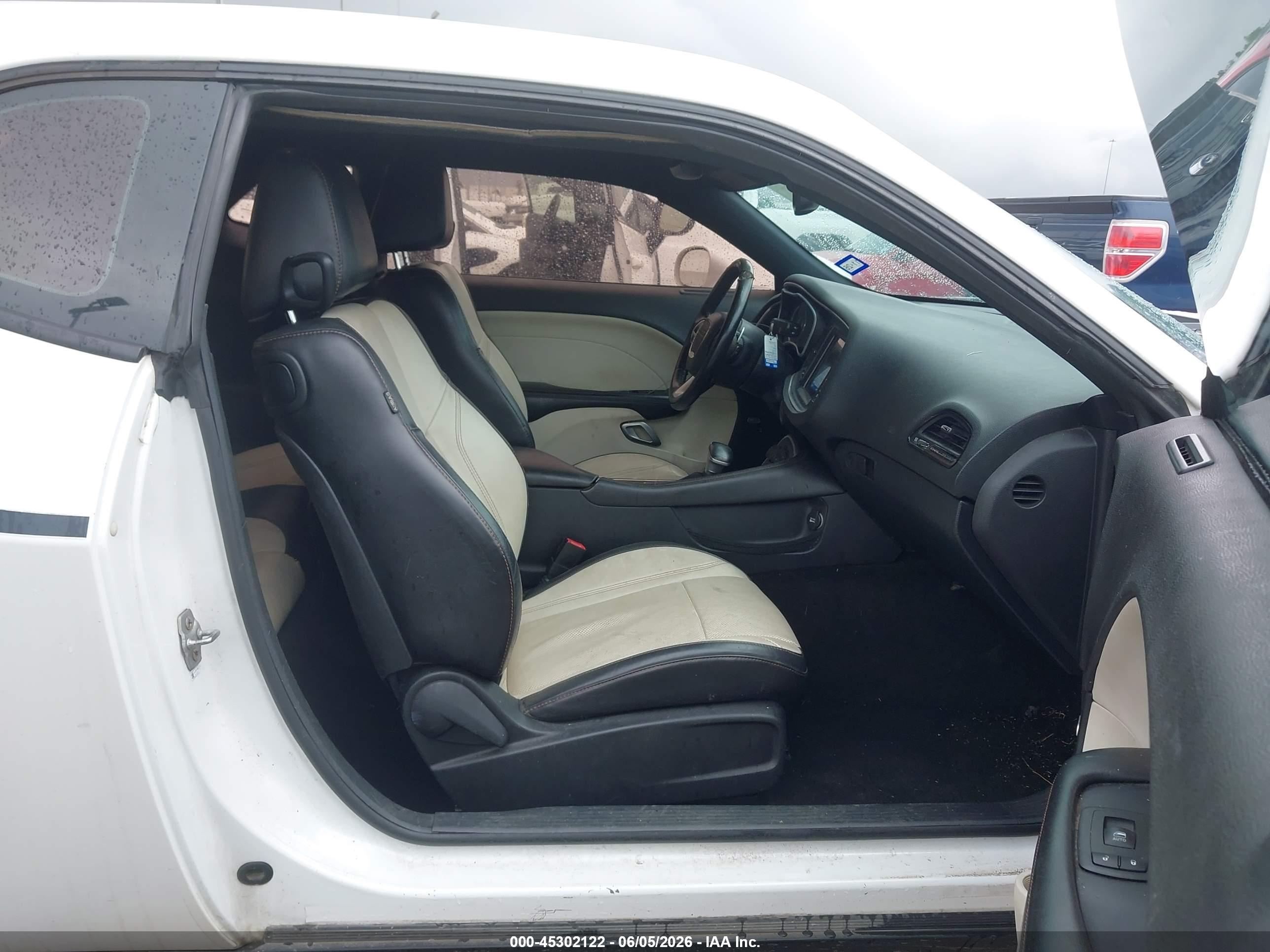 2015 Dodge Challenger Sxt Plus White vin: 2C3CDZBG3FH706467