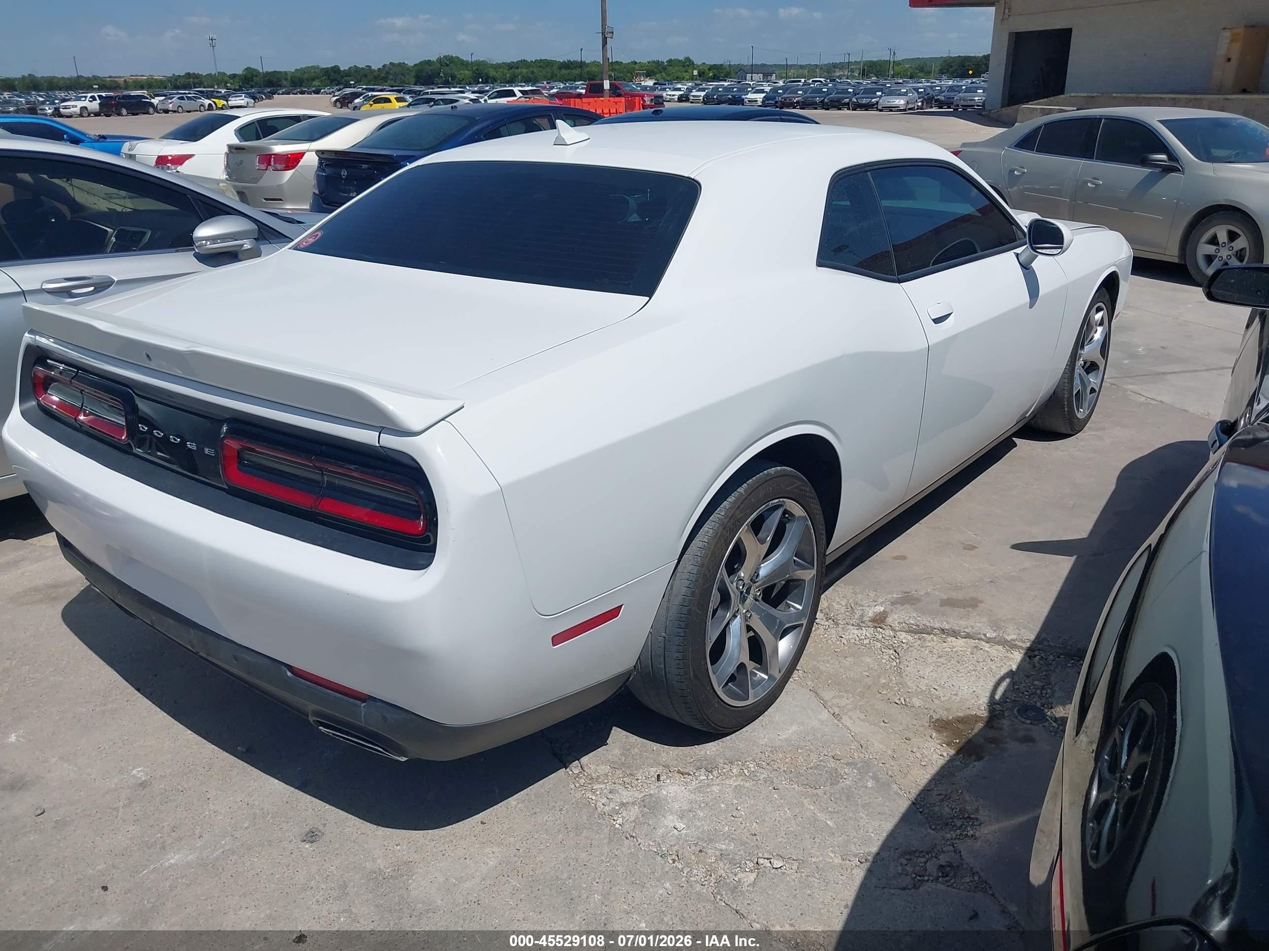 2015 Dodge Challenger Sxt Plus White vin: 2C3CDZBG4FH723813