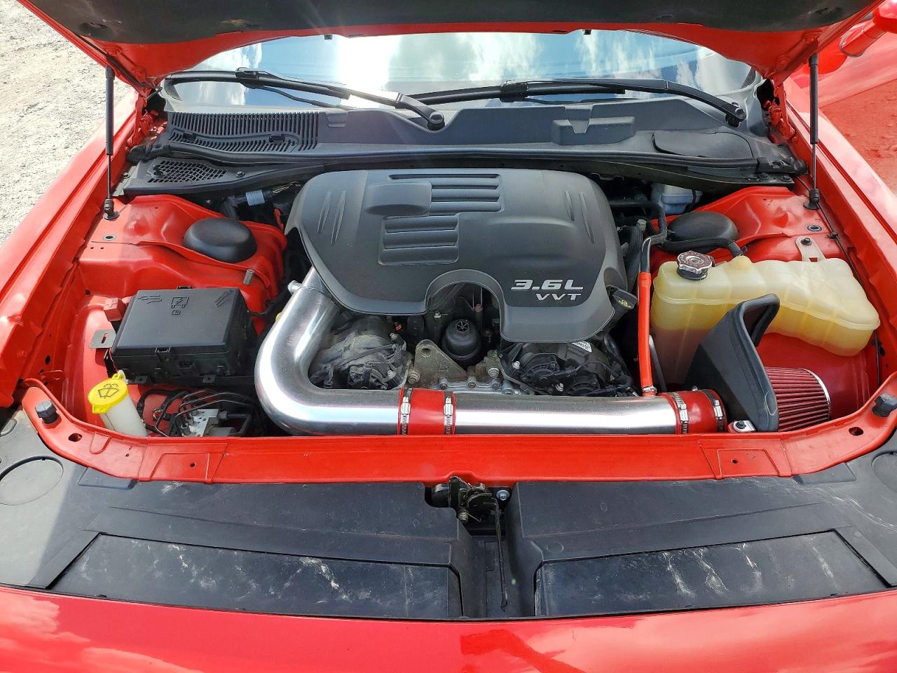 2015 Dodge Challenger Sxt Plus Красный vin: 2C3CDZBG5FH869671