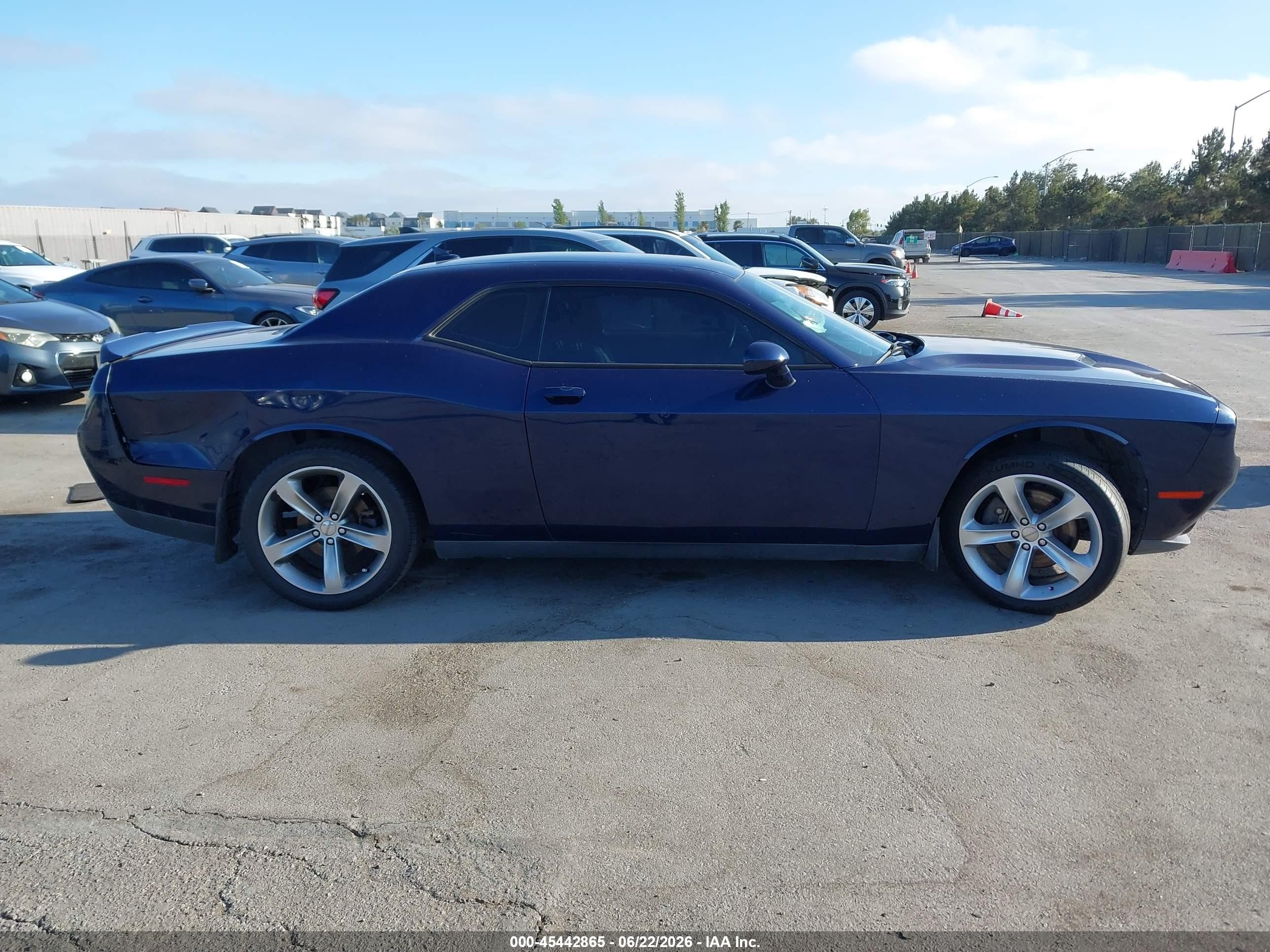 2015 Dodge Challenger Sxt Plus Dark Blue vin: 2C3CDZBG6FH712988