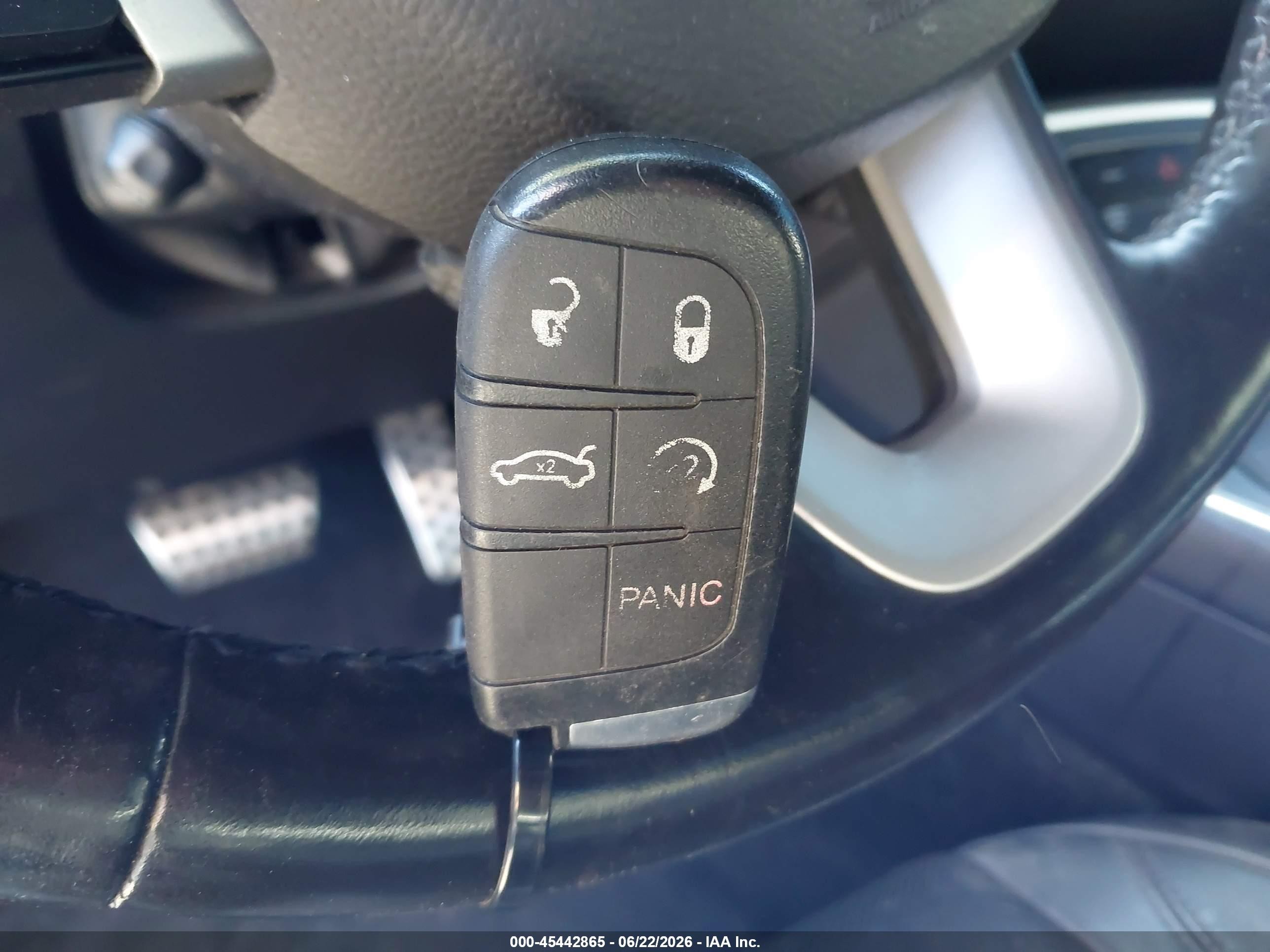 2015 Dodge Challenger Sxt Plus Dark Blue vin: 2C3CDZBG6FH712988