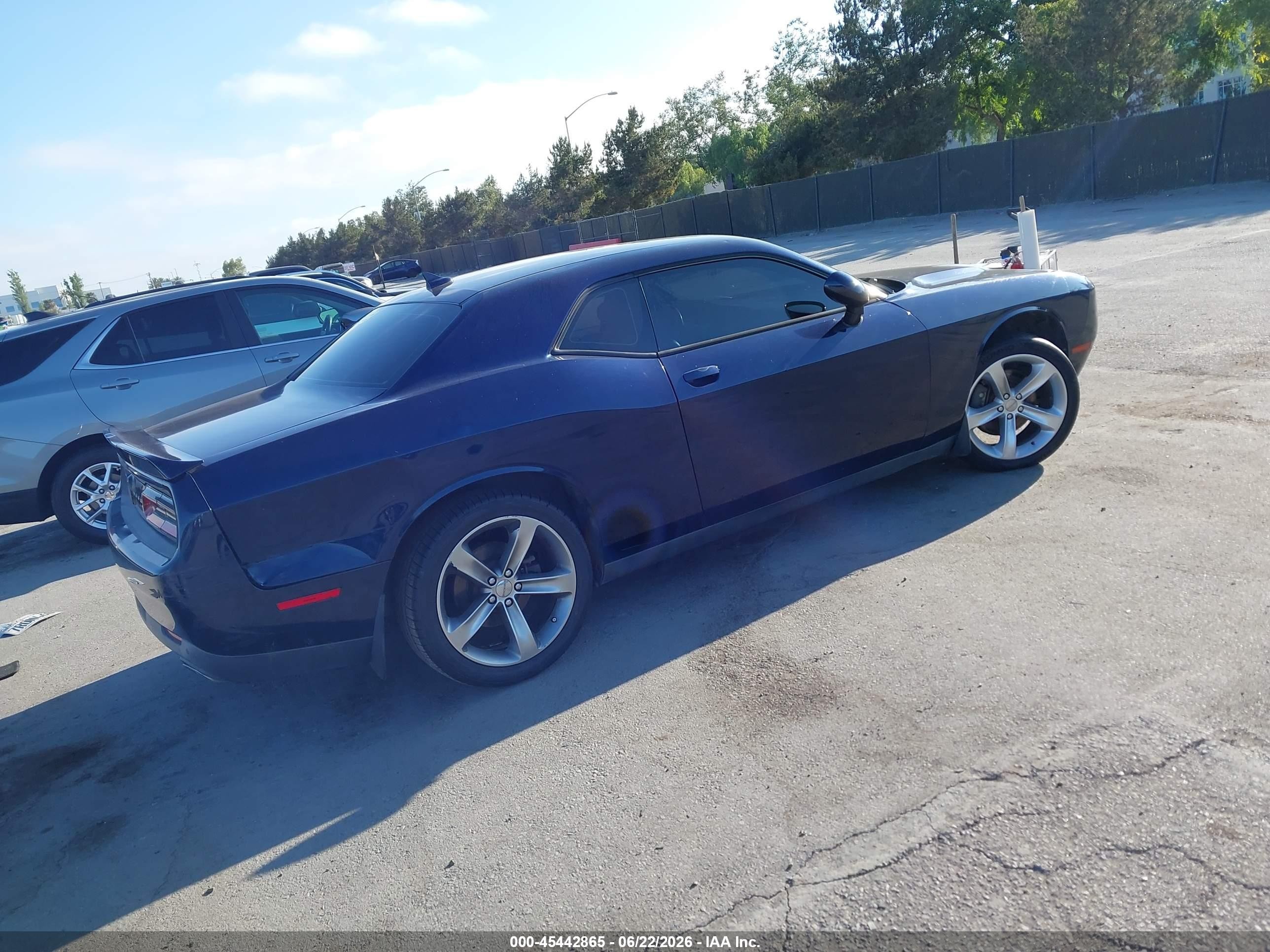 2015 Dodge Challenger Sxt Plus Dark Blue vin: 2C3CDZBG6FH712988