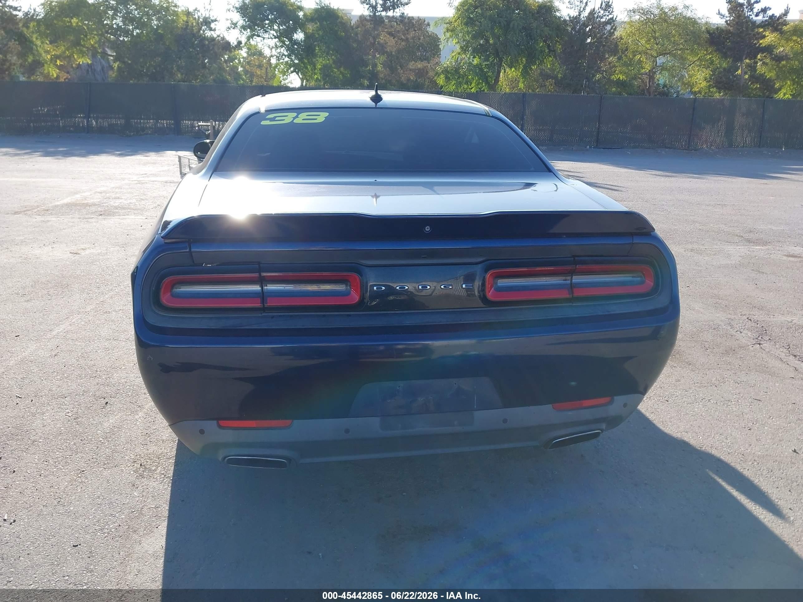 2015 Dodge Challenger Sxt Plus Dark Blue vin: 2C3CDZBG6FH712988