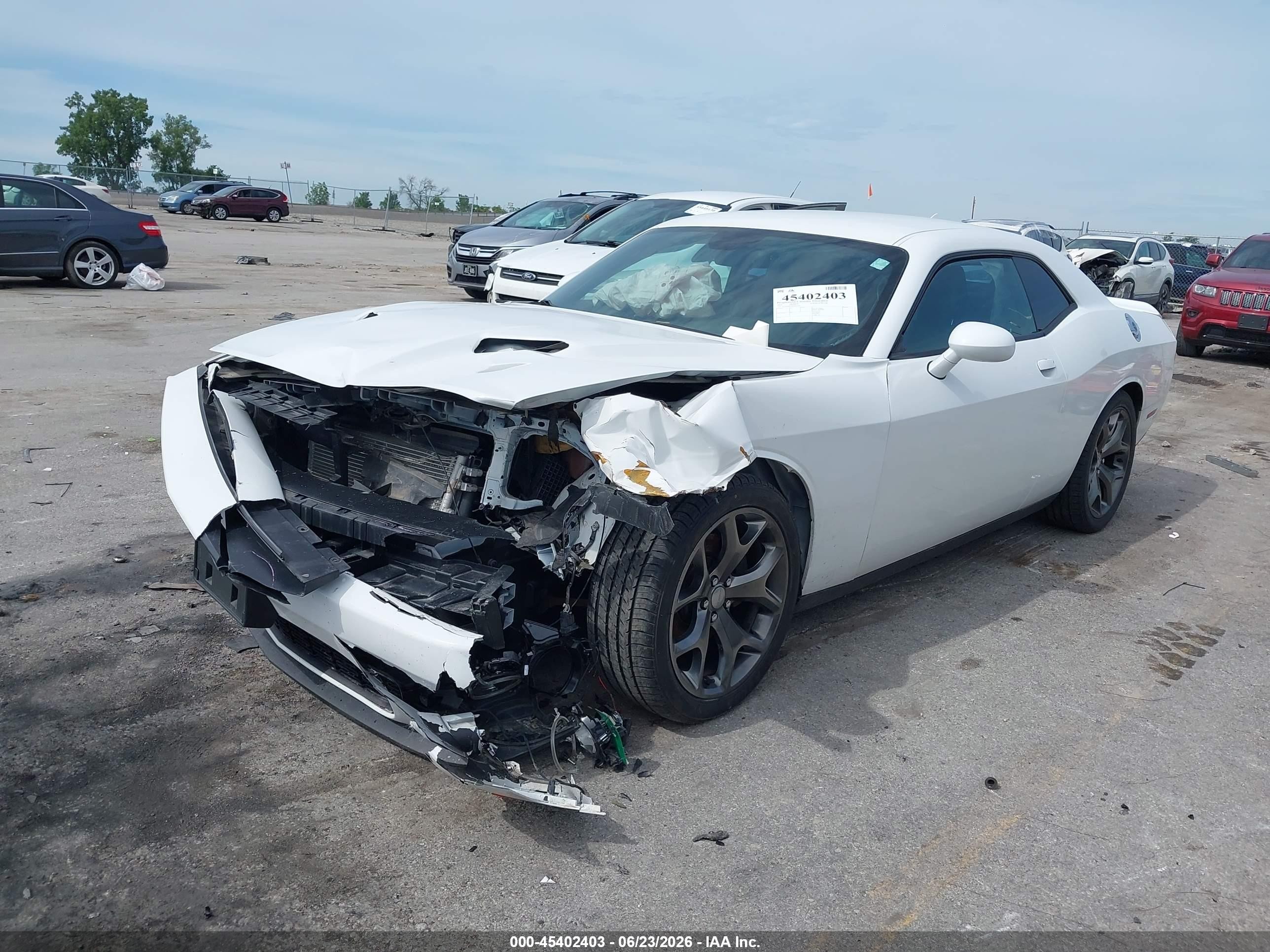 2015 Dodge Challenger Sxt Plus White vin: 2C3CDZBG6FH855794