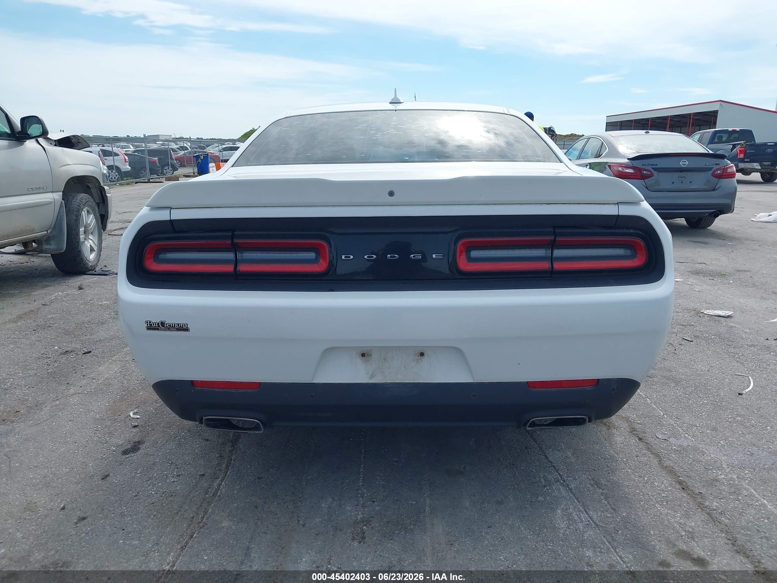 2015 Dodge Challenger Sxt Plus White vin: 2C3CDZBG6FH855794