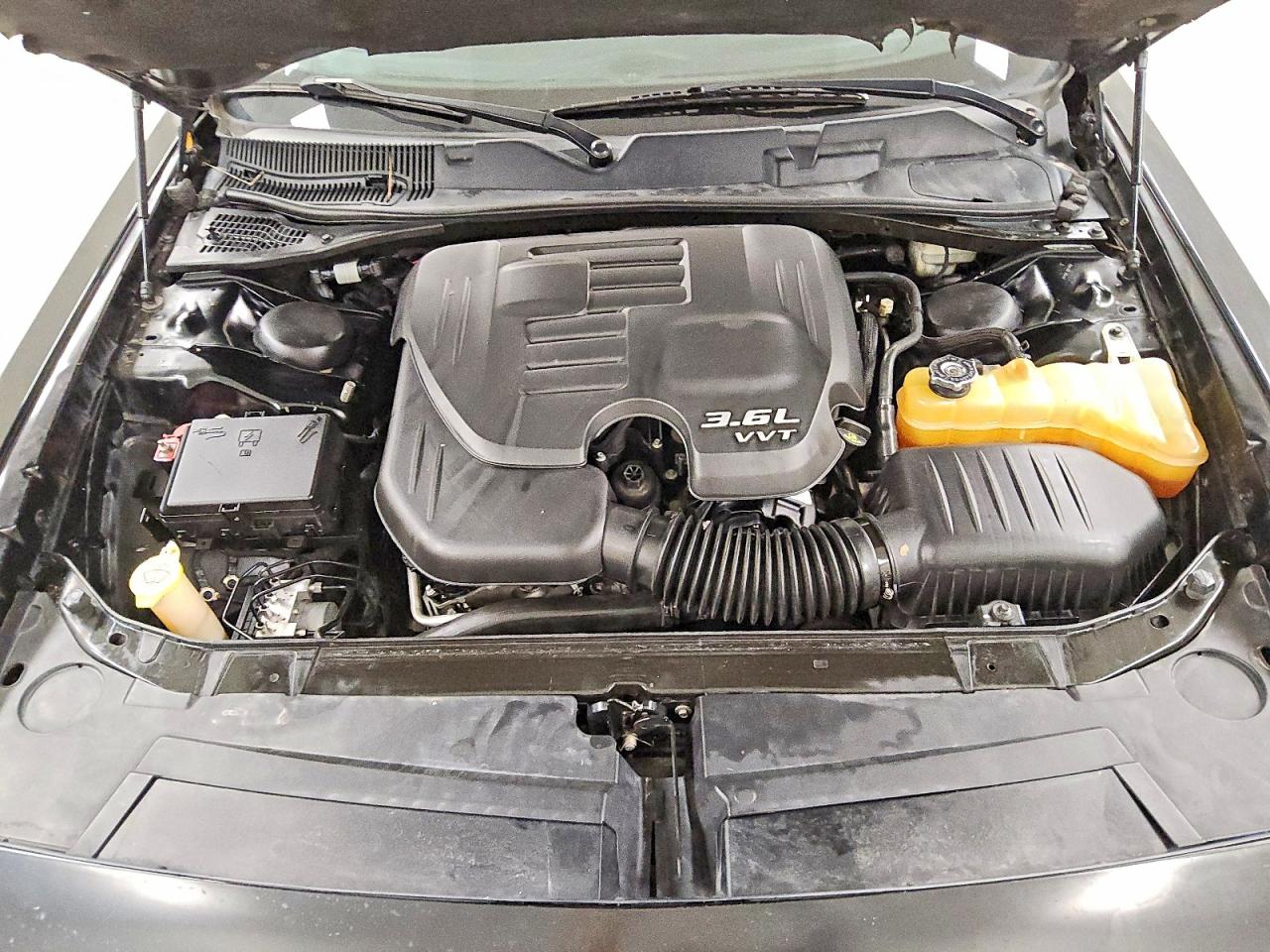 2015 Dodge Challenger Sxt Plus Черный vin: 2C3CDZBG6FH913645