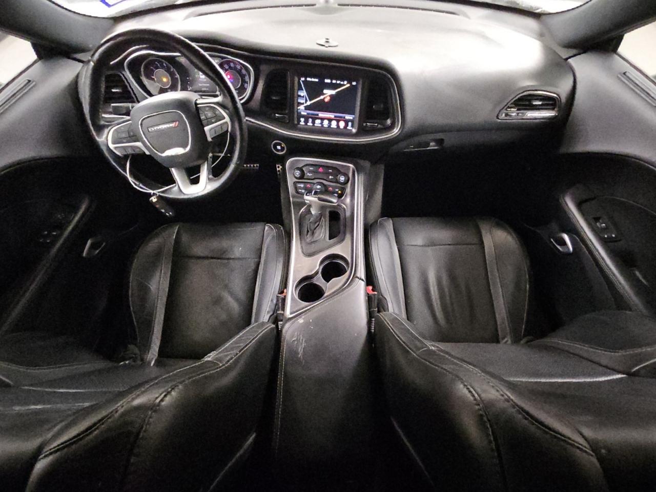 2015 Dodge Challenger Sxt Plus Черный vin: 2C3CDZBG6FH913645 Damage: Front Center Armrest, Worn, Acceptable