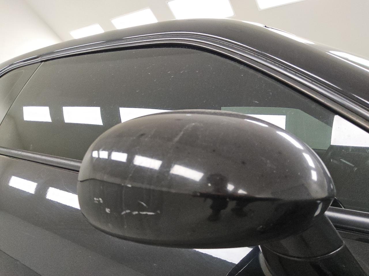 2015 Dodge Challenger Sxt Plus Черный vin: 2C3CDZBG6FH913645 Damage: Rf Mirror Cover, Multiple Scratches Heavy, 3