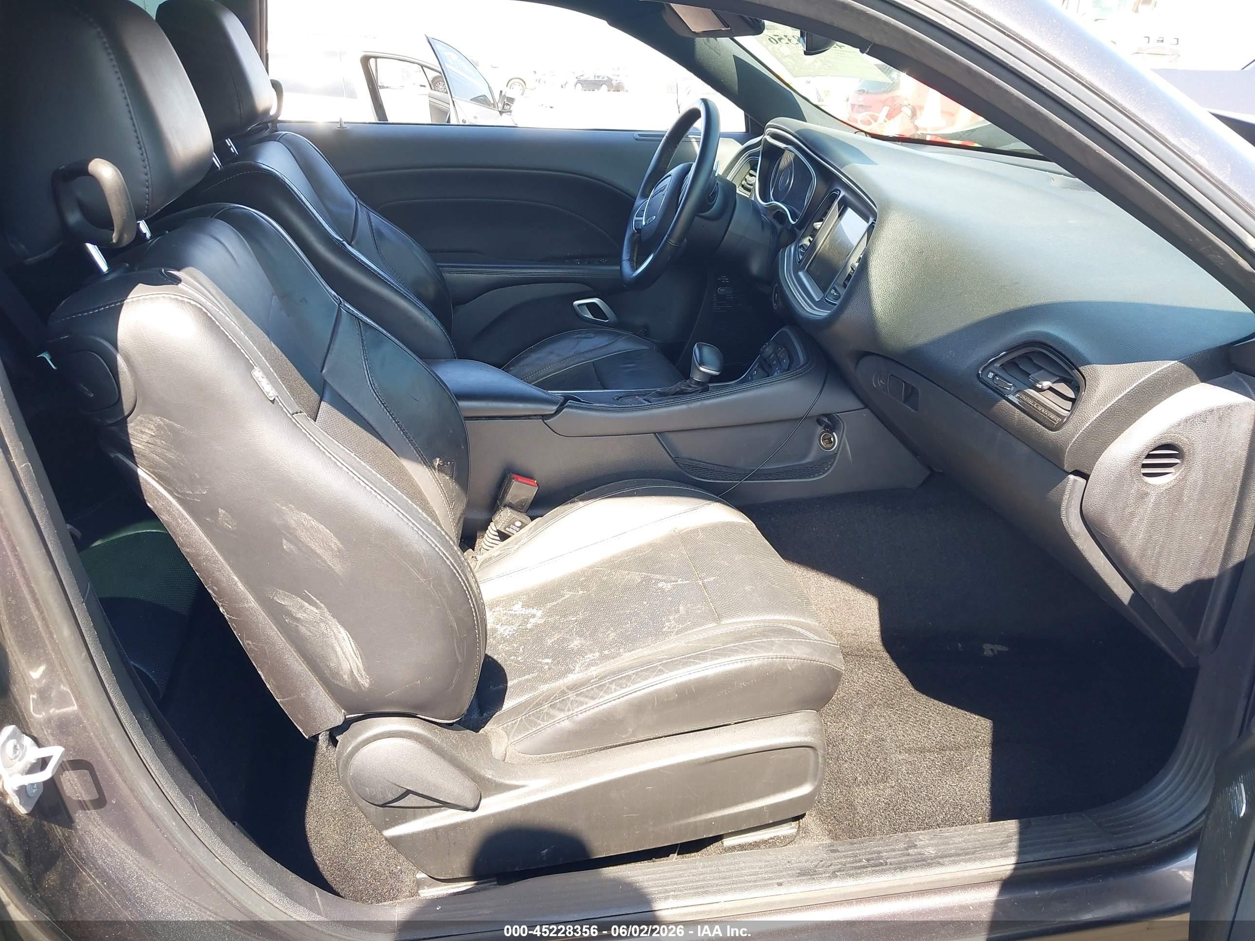 2015 Dodge Challenger Sxt Plus Gray vin: 2C3CDZBG8FH861550