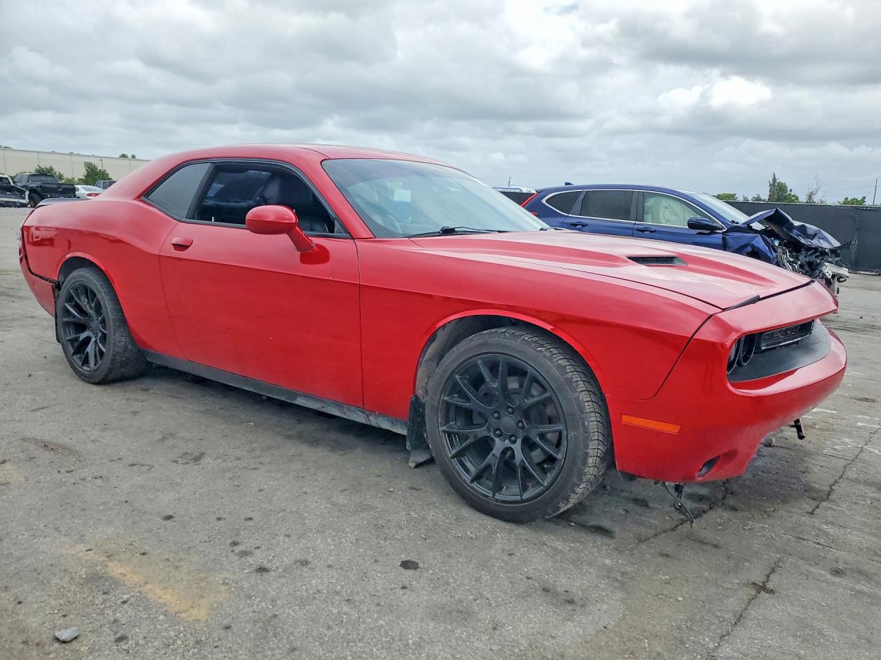 2015 Dodge Challenger Sxt Plus Red vin: 2C3CDZBG8FH869633