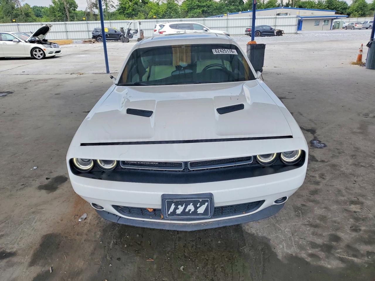 2015 Dodge Challenger Sxt Plus White vin: 2C3CDZBG9FH761506