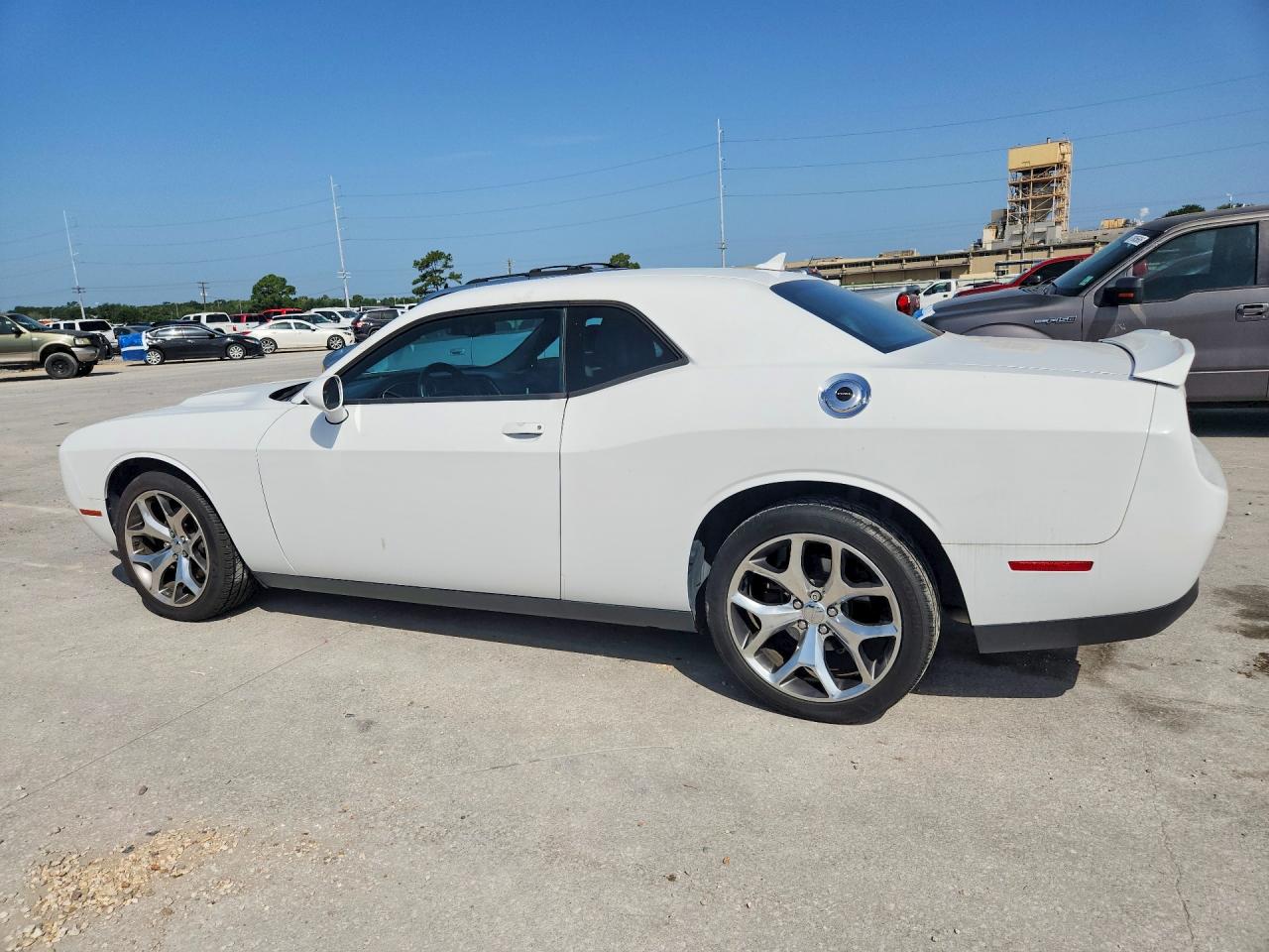 2015 Dodge Challenger Sxt Plus White vin: 2C3CDZBG9FH775115
