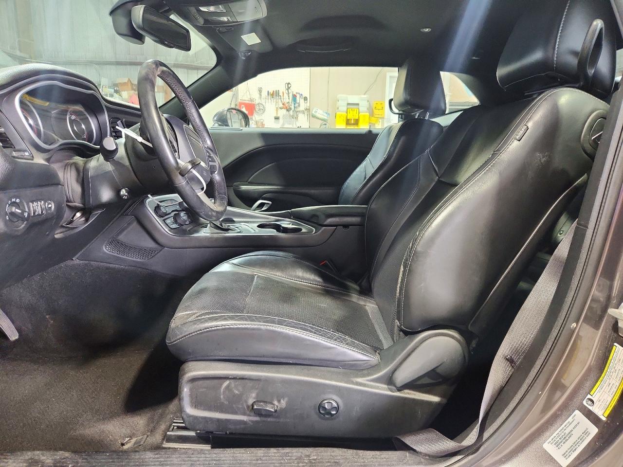 2015 Dodge Challenger Sxt Plus Gray vin: 2C3CDZBGXFH715375