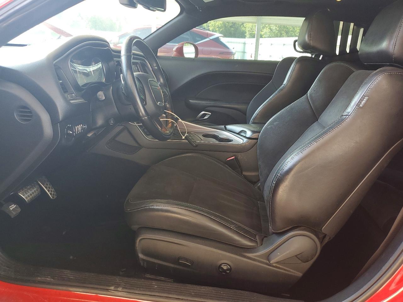2019 Dodge Challenger R/t Red vin: 2C3CDZBT0KH627376