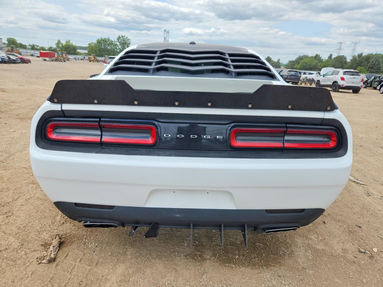 2017 Dodge Challenger R/t Белый vin: 2C3CDZBT1HH578021