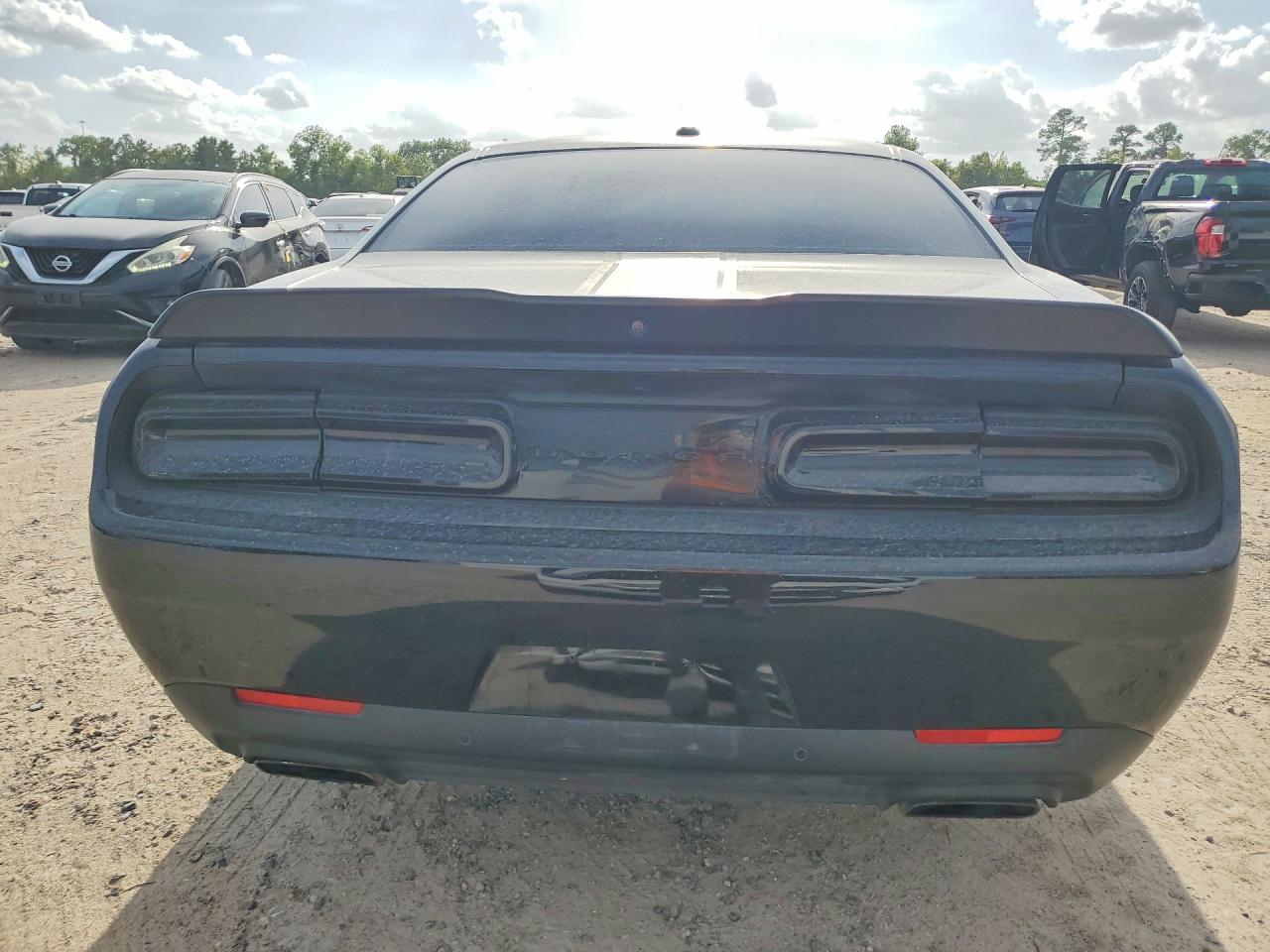 2022 Dodge Challenger R/t Black vin: 2C3CDZBT1NH195238