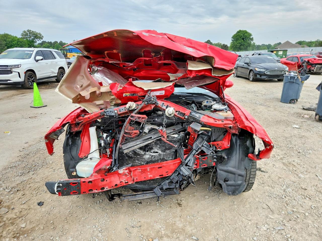 2019 Dodge Challenger R Red vin: 2C3CDZBT3KH573703