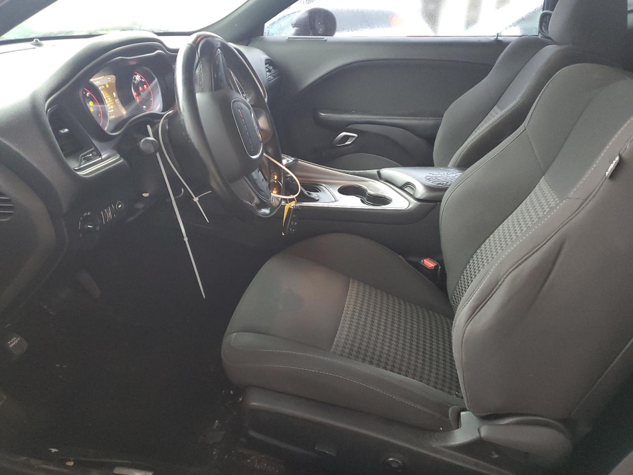 2019 Dodge Challenger R/t Black vin: 2C3CDZBT3KH641420 Damage: Front Center Armrest, Worn, Replacement Required