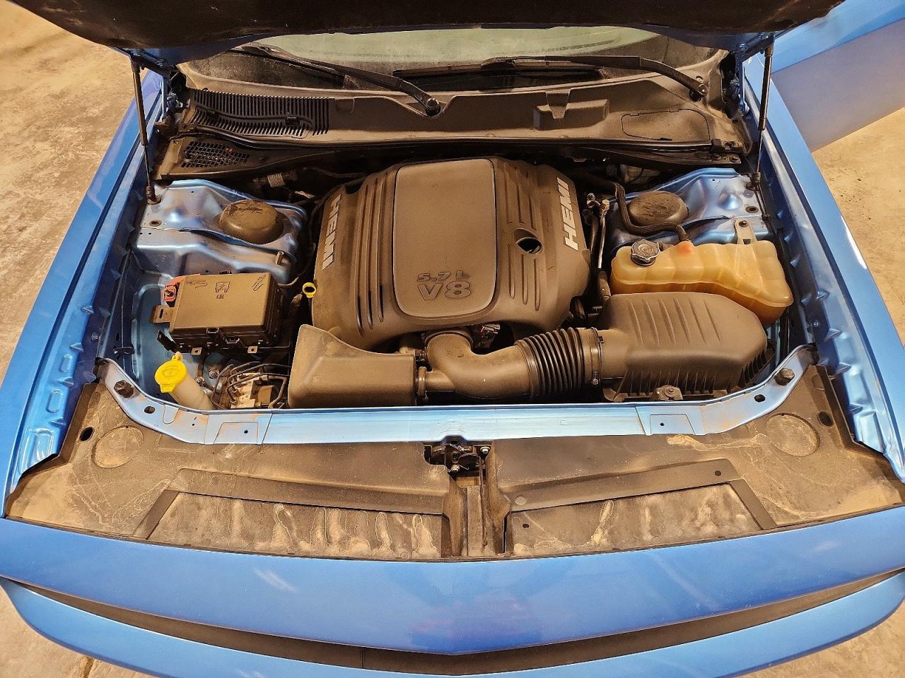 2015 Dodge Challenger Sxt Plus Blue vin: 2C3CDZBT4FH924124