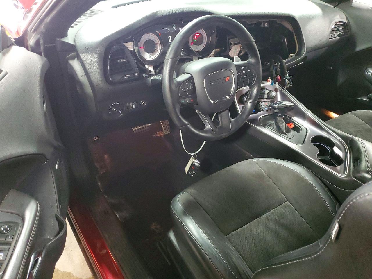 2018 Dodge Challenger R/t Burgundy vin: 2C3CDZBT4JH287311