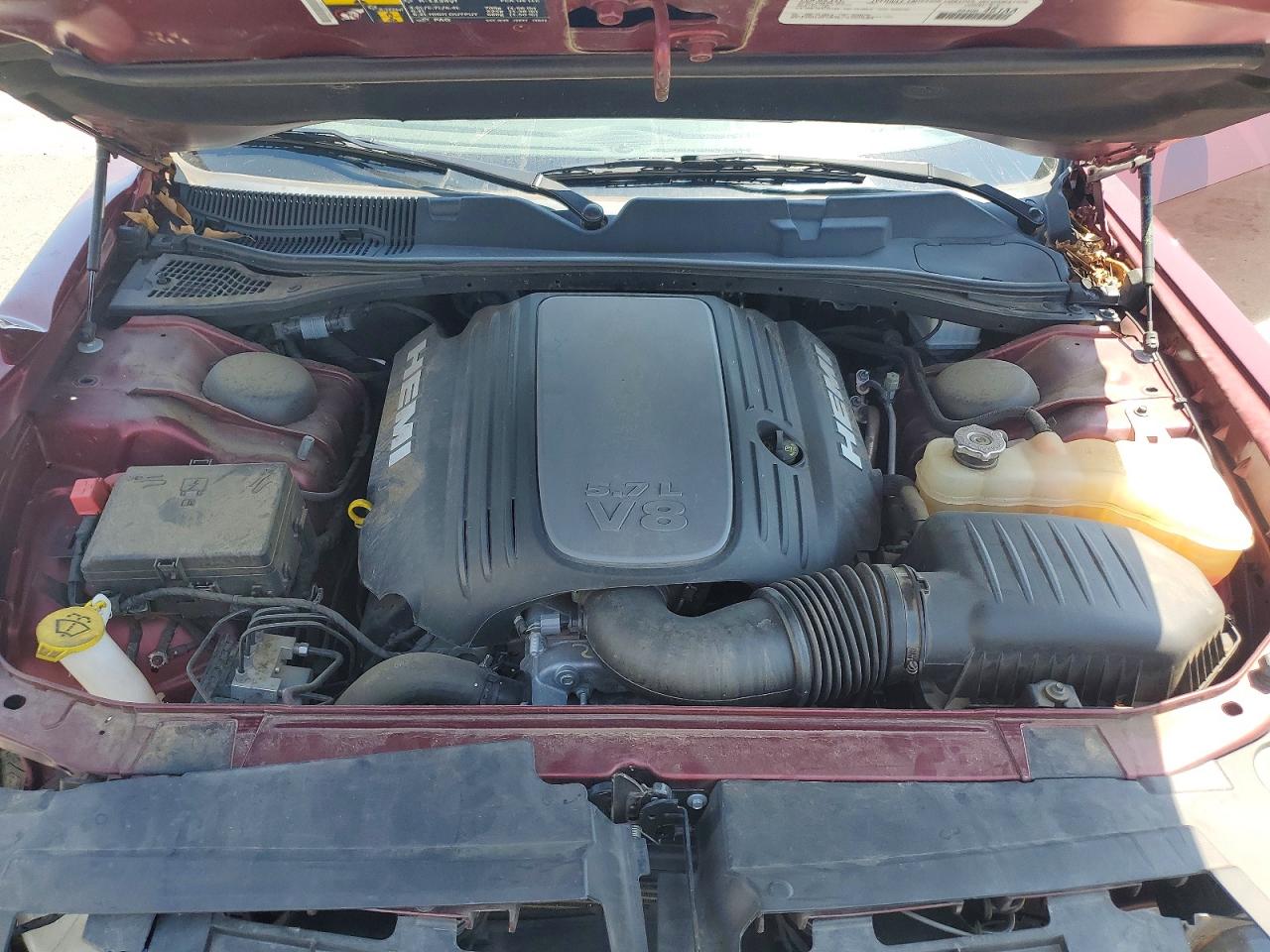 2019 Dodge Challenger R/t Burgundy vin: 2C3CDZBT4KH596682