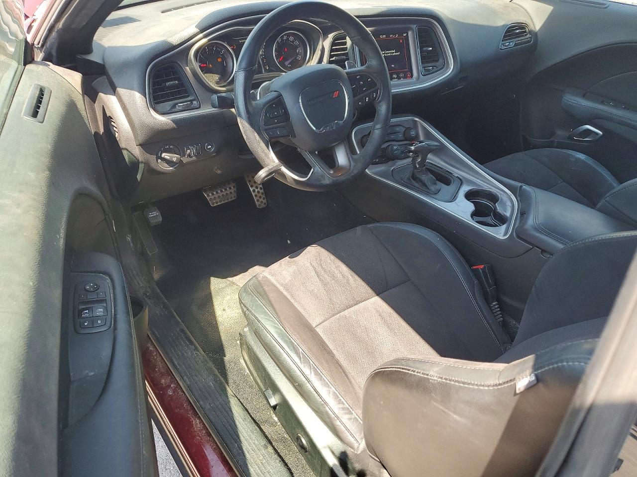 2019 Dodge Challenger R/t Burgundy vin: 2C3CDZBT4KH596682