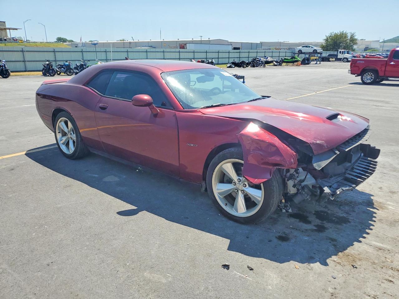2019 Dodge Challenger R/t Burgundy vin: 2C3CDZBT4KH596682