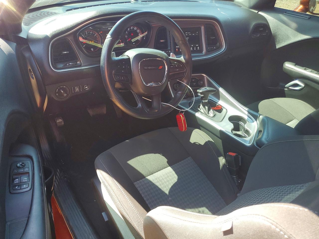 2021 Dodge Challenger R/t Оранжевый vin: 2C3CDZBT5MH631927
