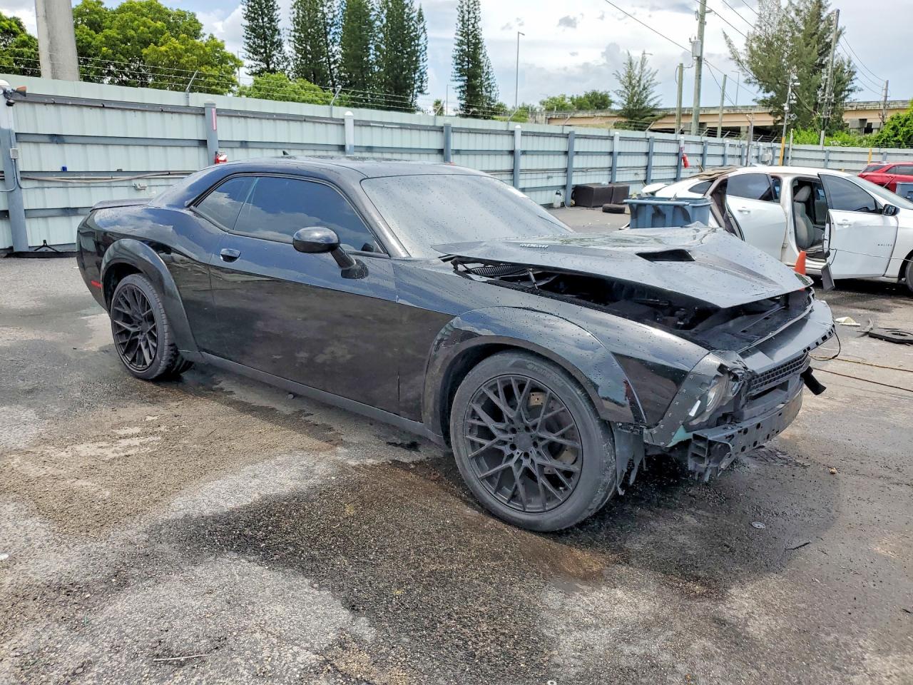 2015 Dodge Challenger Sxt Plus Black vin: 2C3CDZBT6FH710865