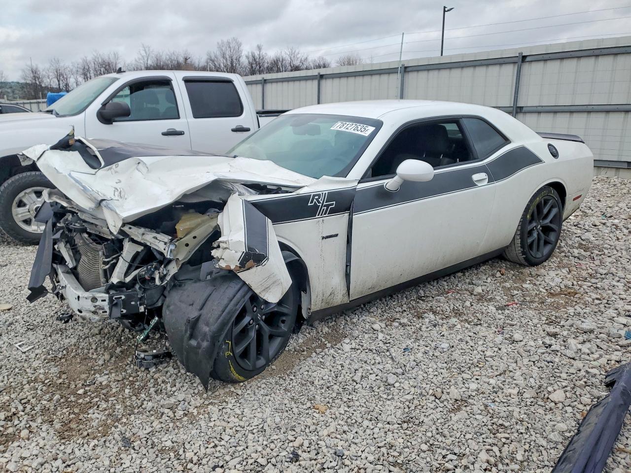 2019 Dodge Challenger R/t White vin: 2C3CDZBT6KH677067