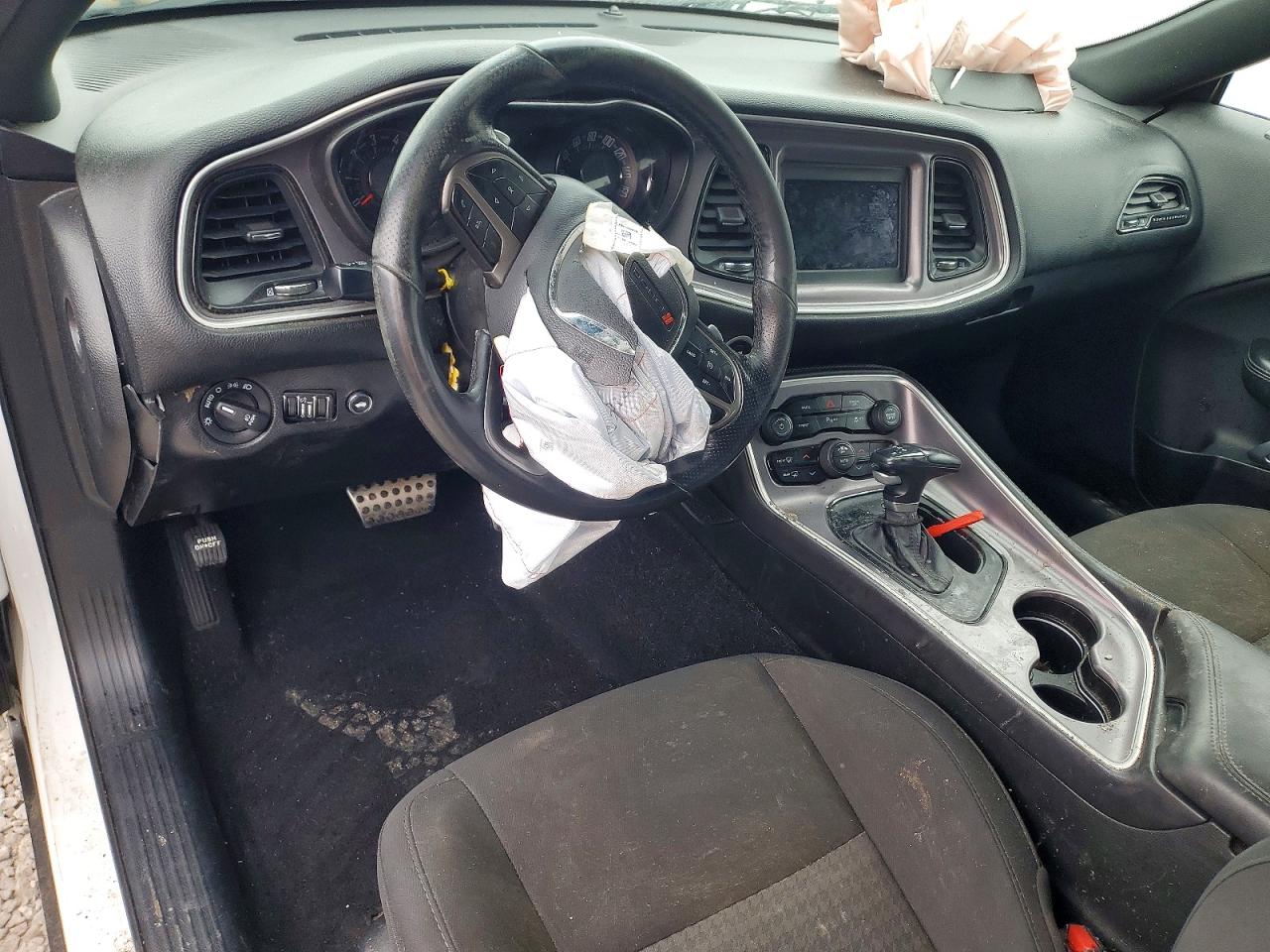 2019 Dodge Challenger R/t White vin: 2C3CDZBT6KH677067