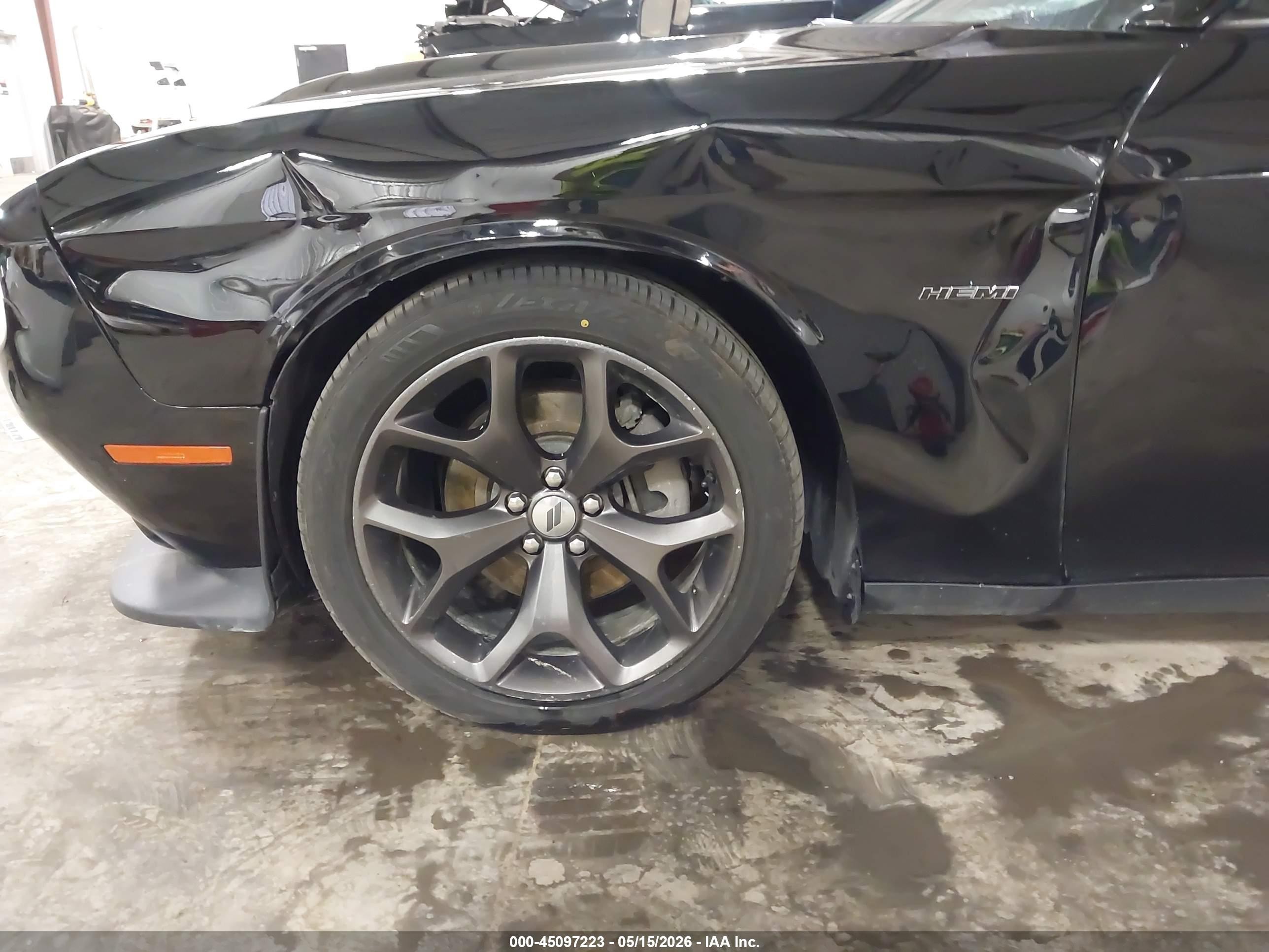 2019 Dodge Challenger R/t vin: 2C3CDZBT7KH666692