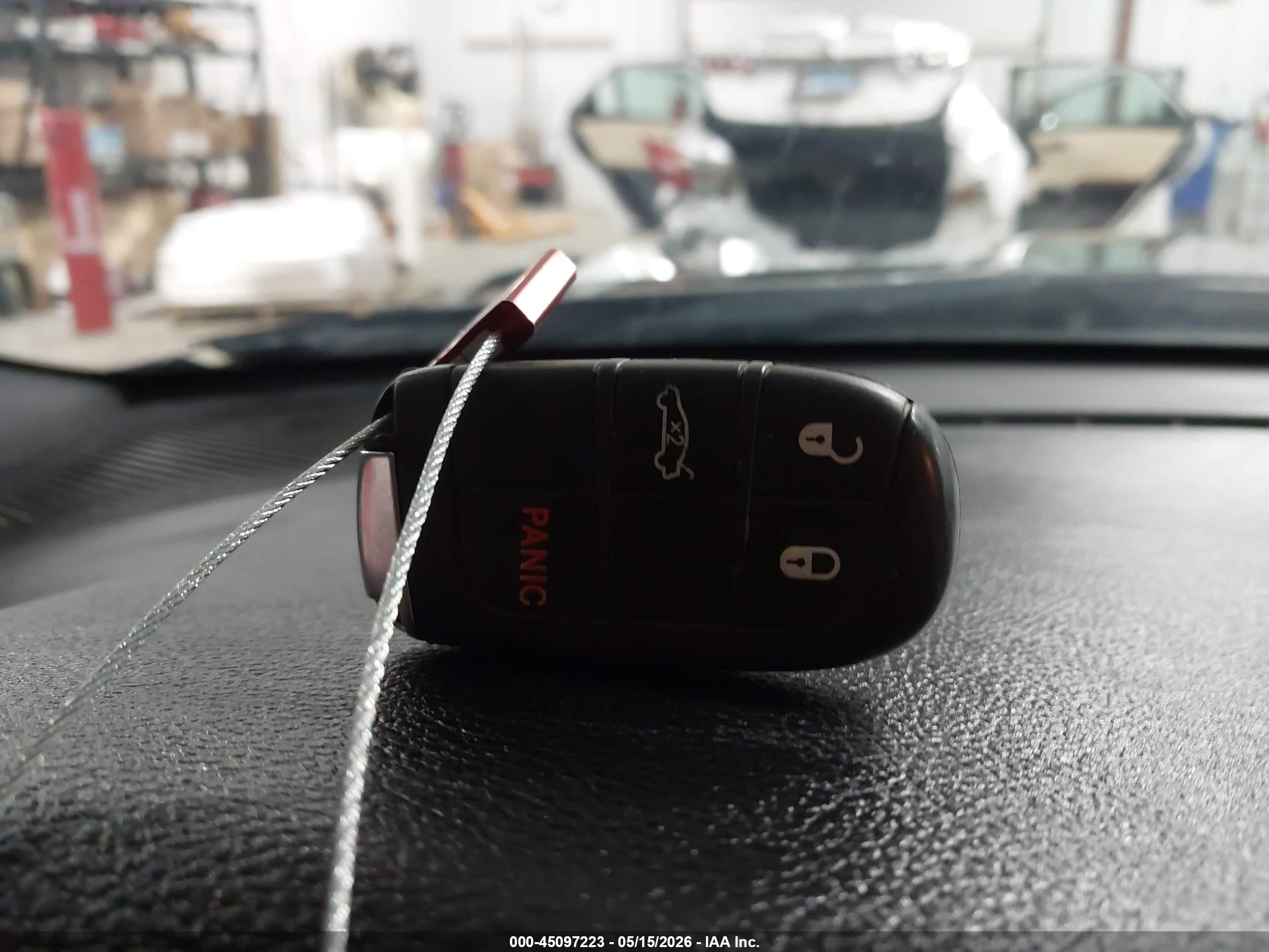 2019 Dodge Challenger R/t vin: 2C3CDZBT7KH666692