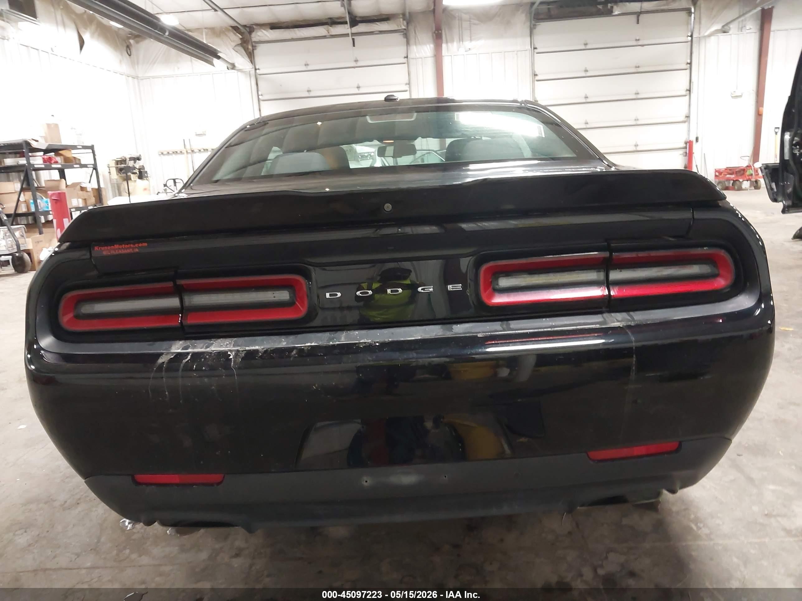 2019 Dodge Challenger R/t vin: 2C3CDZBT7KH666692